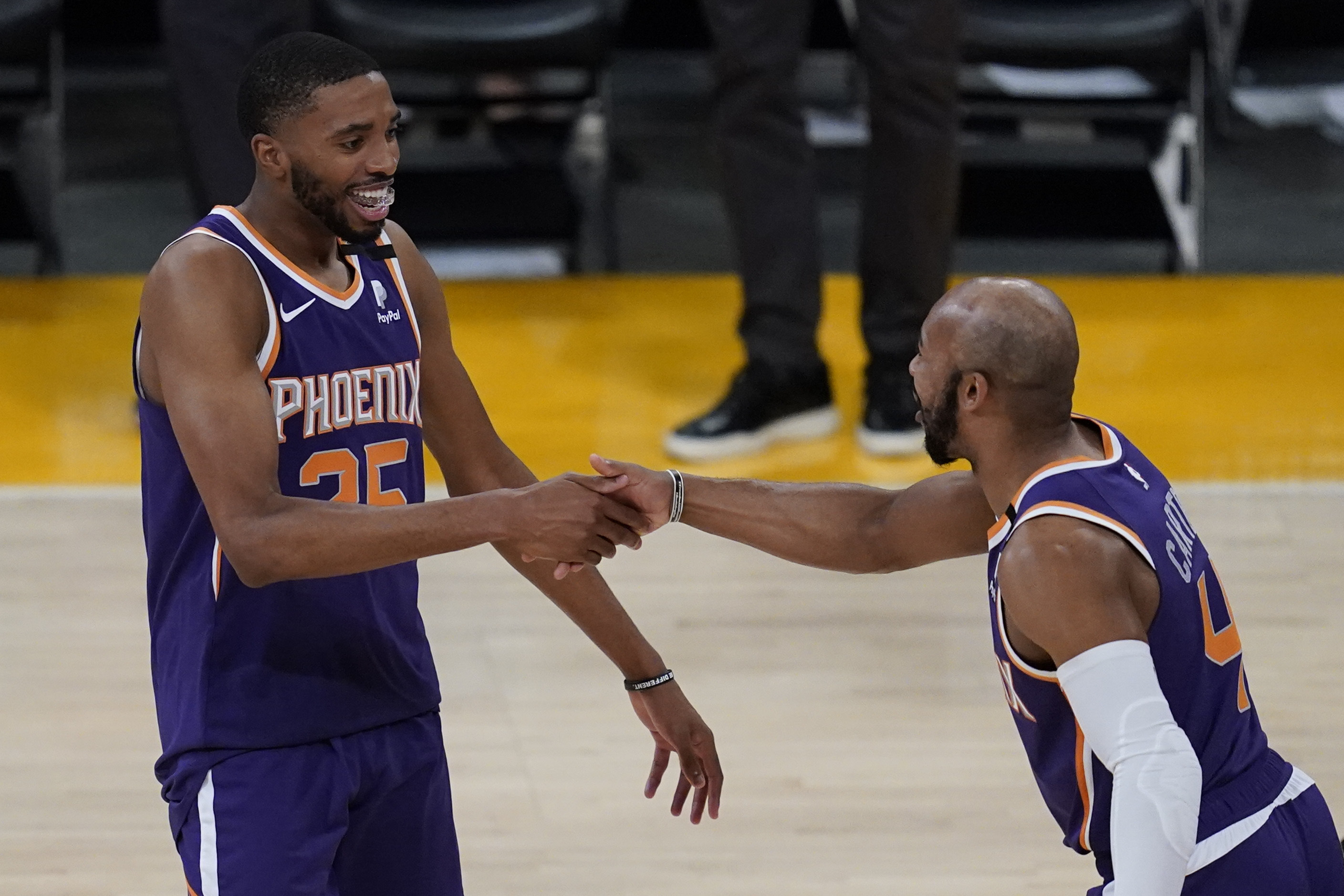 Suns Lakers Basketball