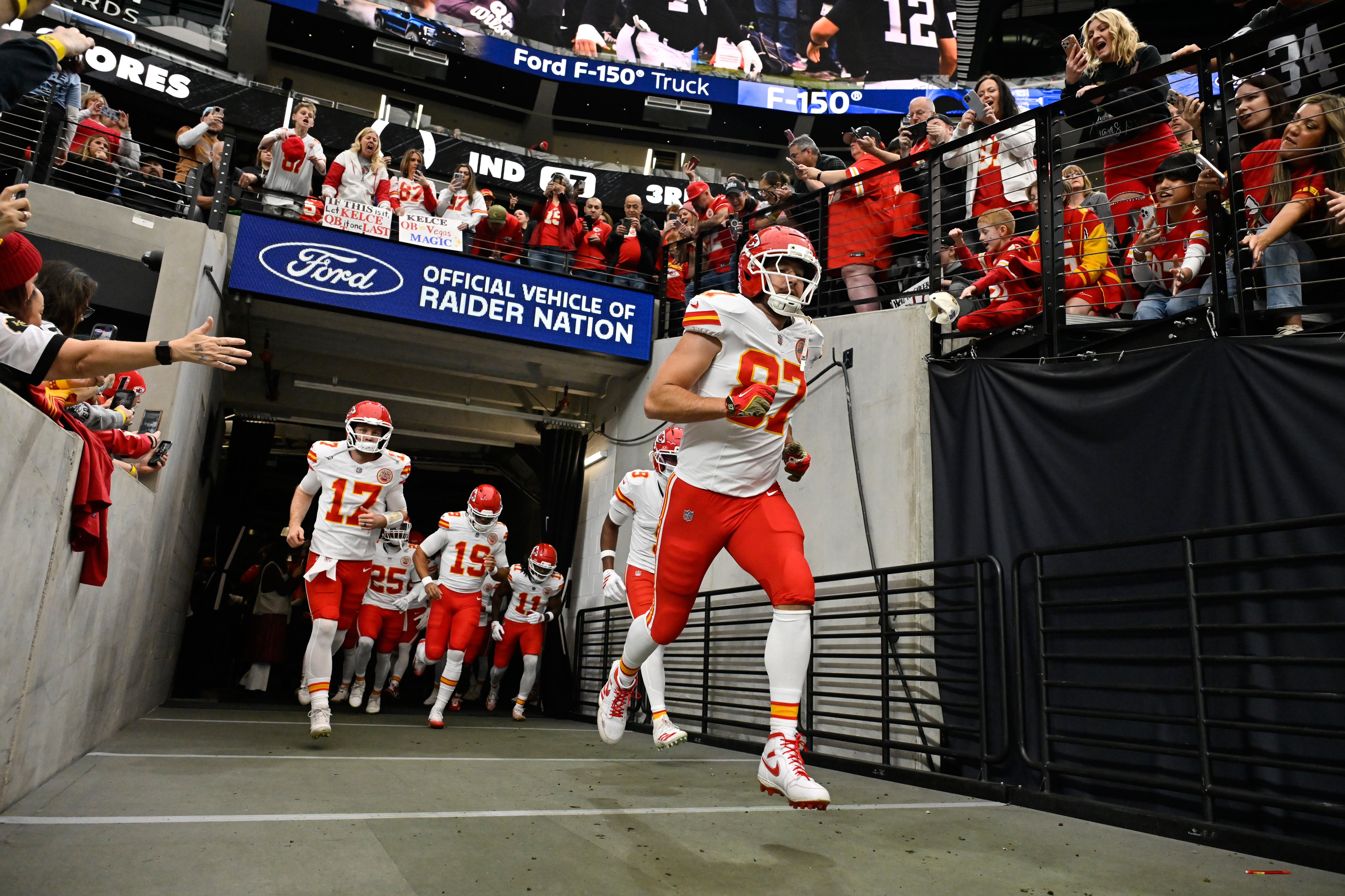 Chiefs Raiders Football