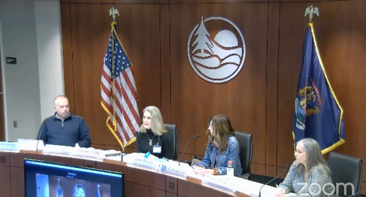 ottawa county commissioner meeting.JPG