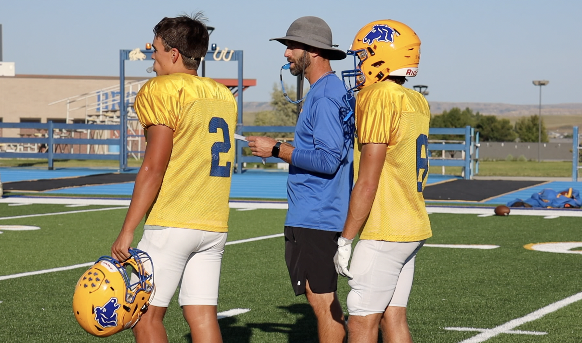 Sheridan Broncs FB.png