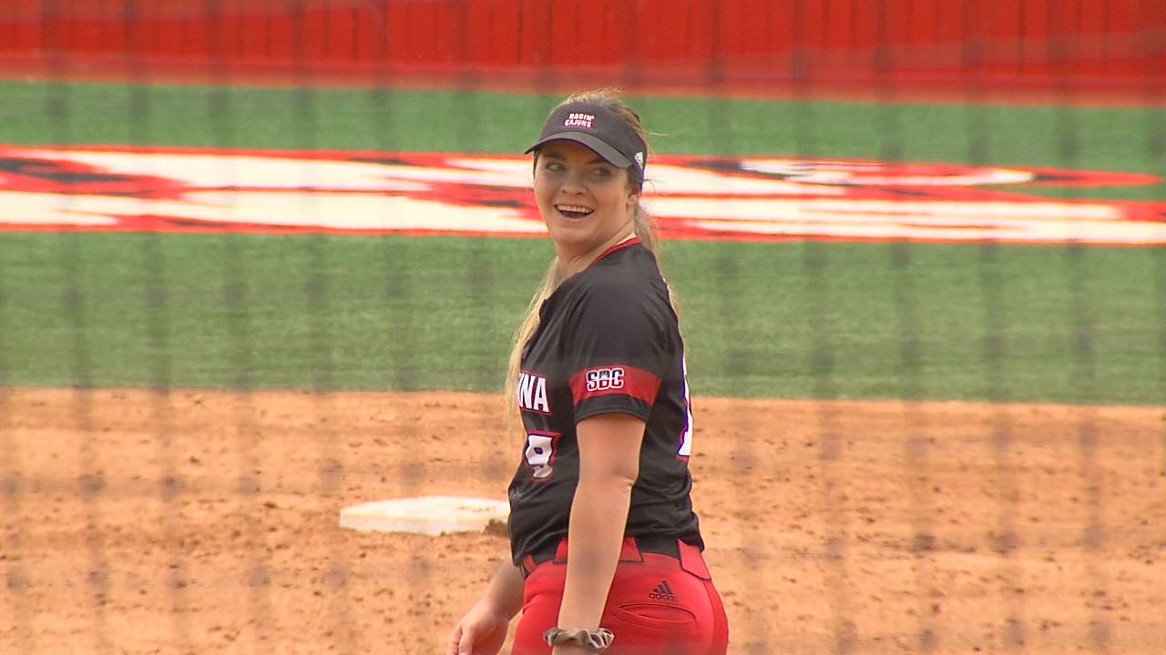 Summer Ellyson UL SFB vs Tx State.jpg