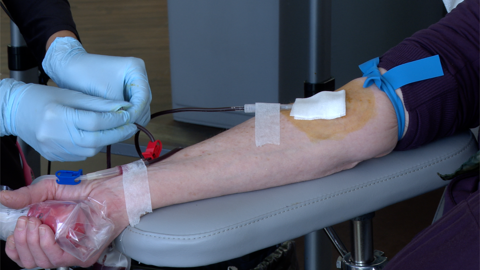 'It's a community problem': Michigan blood shortage due to winter storms 
