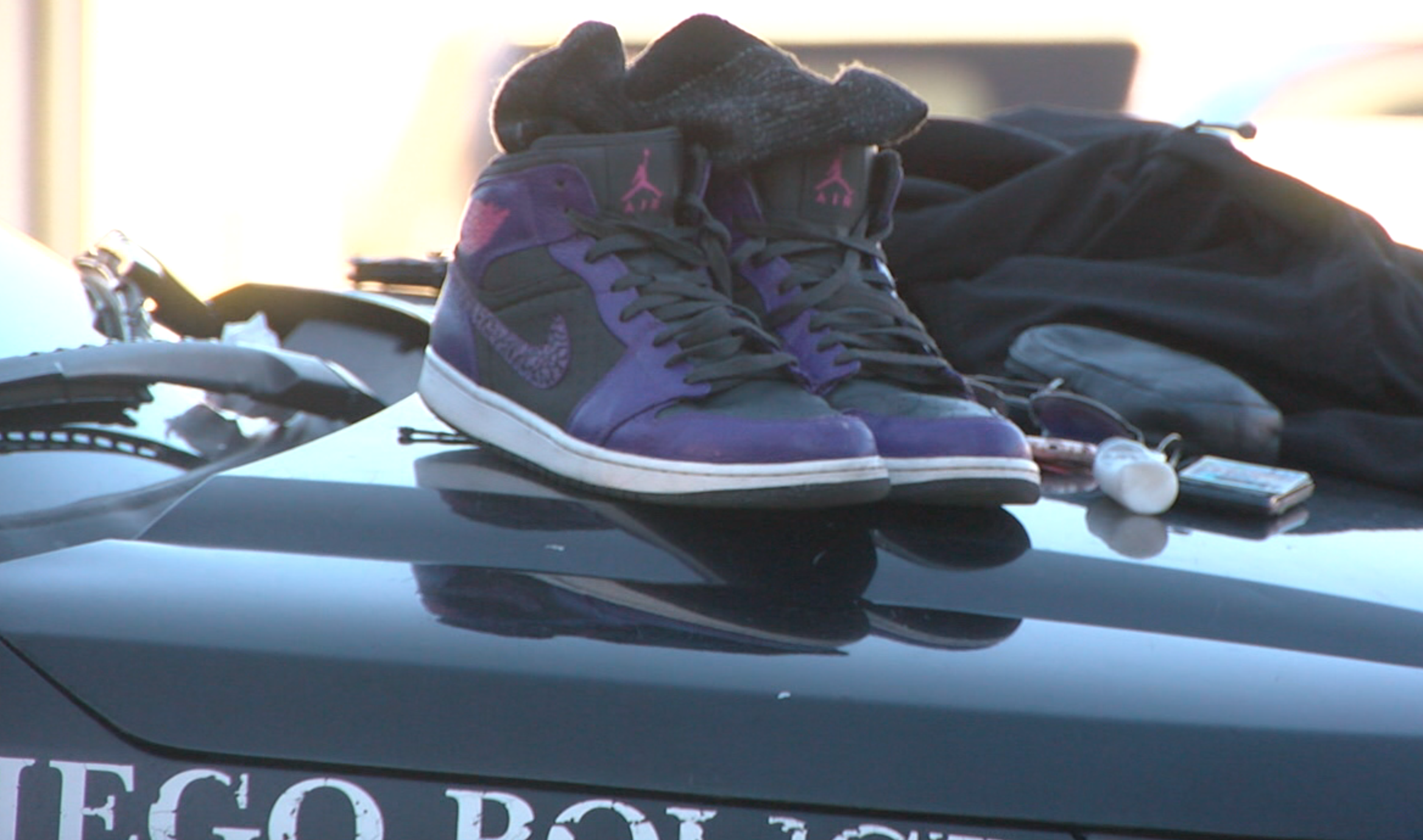 pacific beach bar knife threat