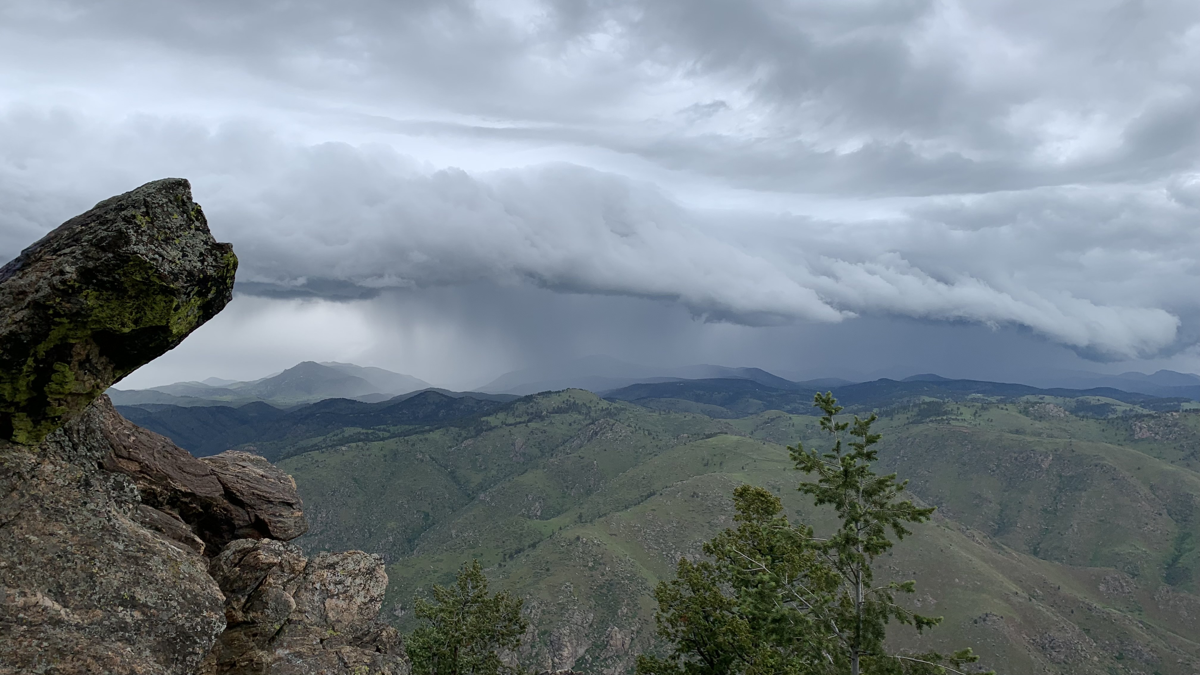 Denver metro area Golden storm moving in_June 17, 2023
