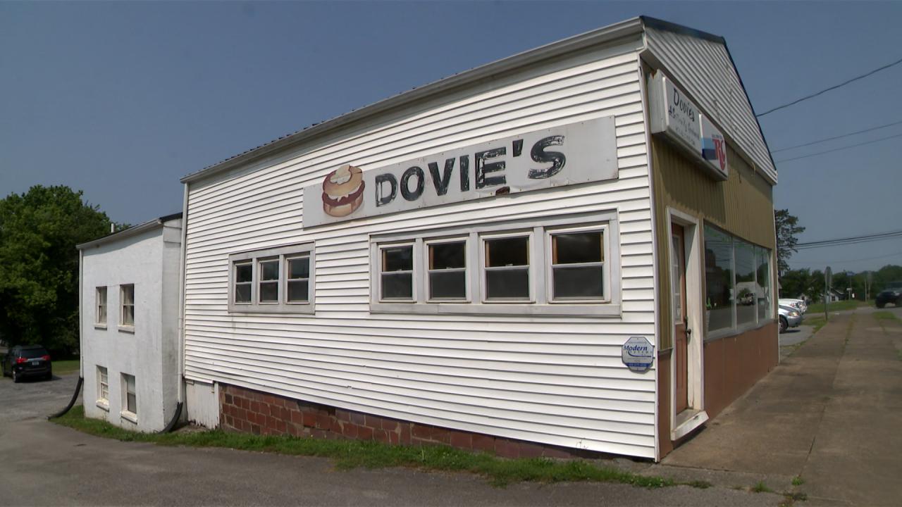 Dovie's.jpg