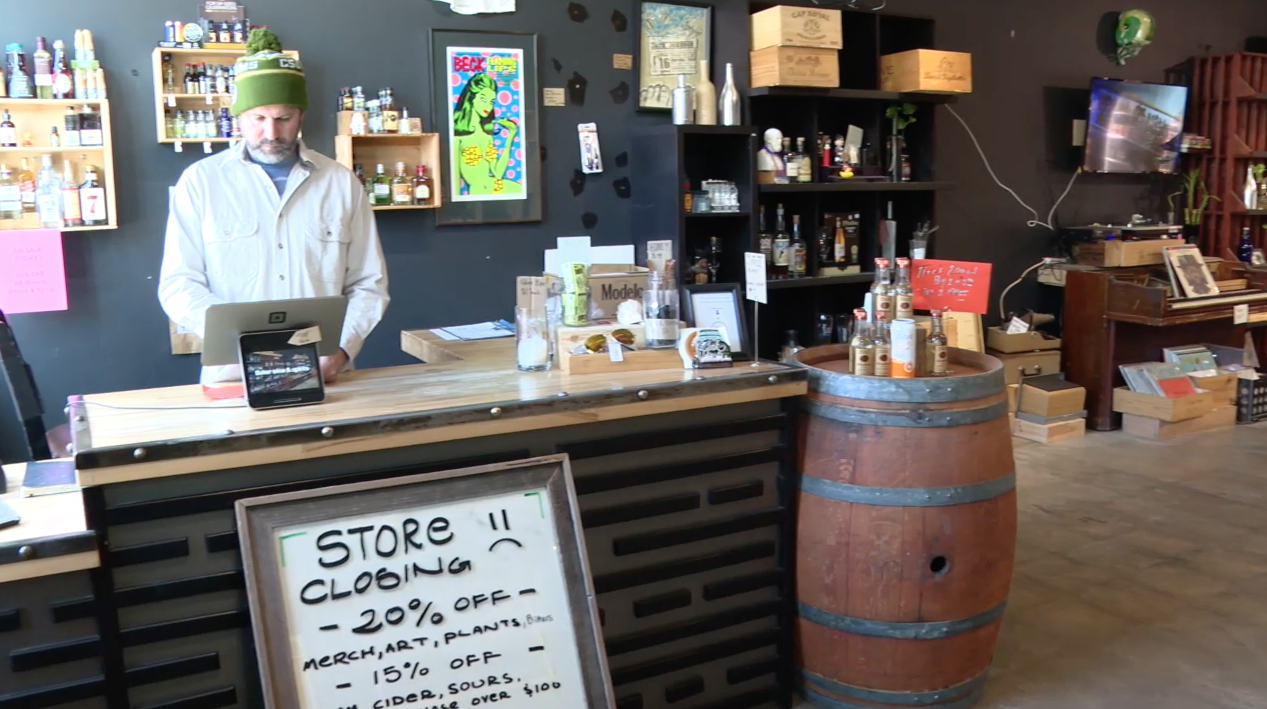 liquor store closing