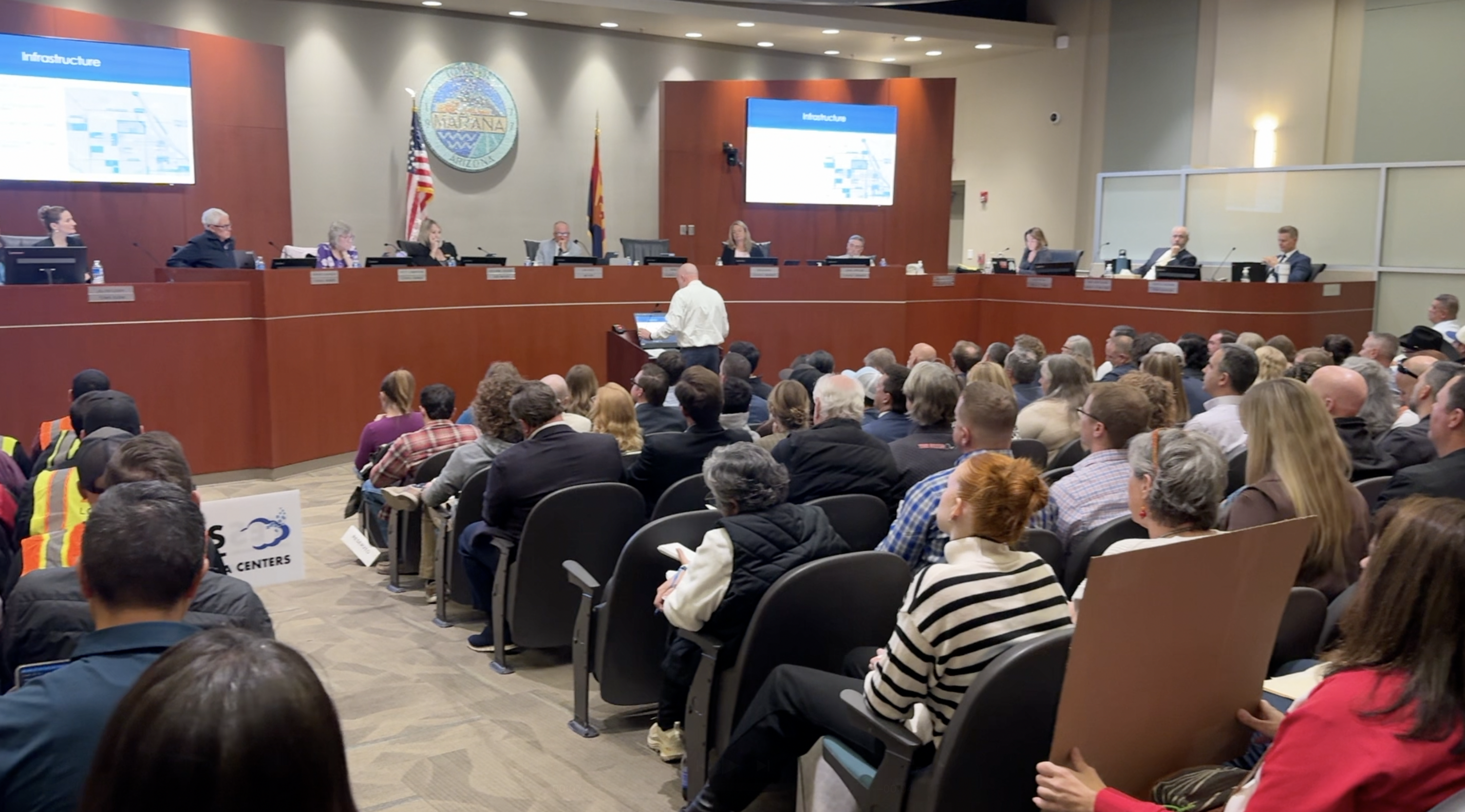 Maran town council rezoning vote