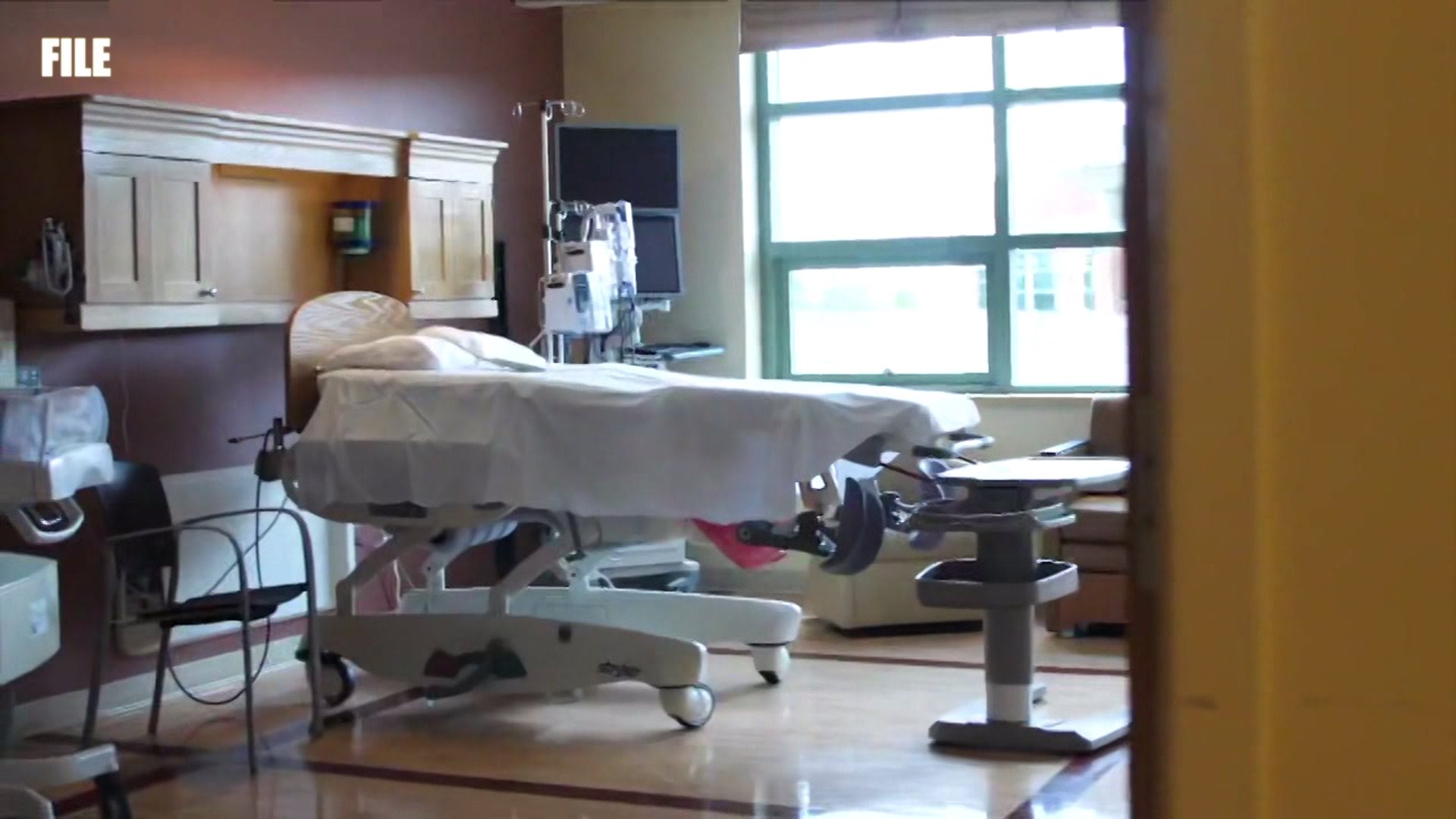 Hospital room medical file photo.jpeg