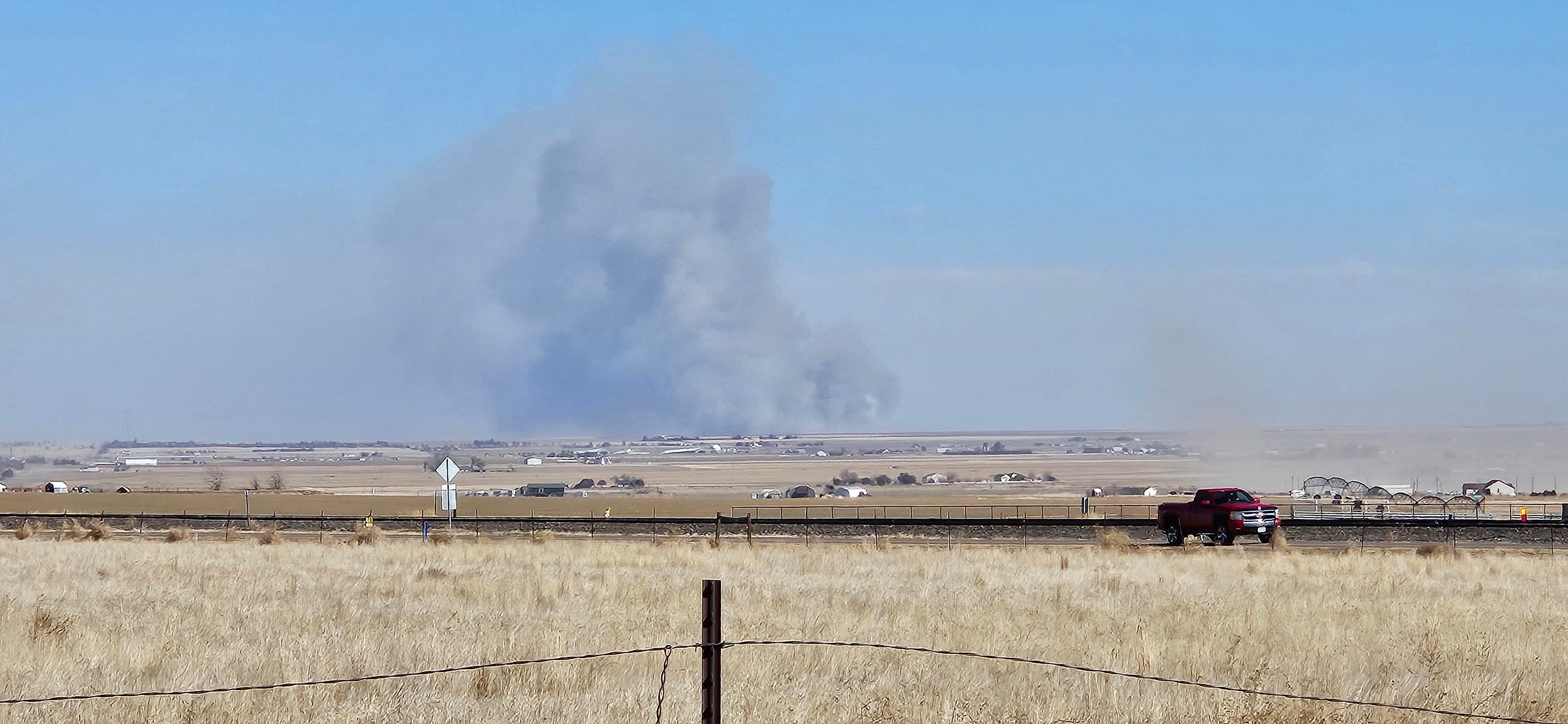 1 fire near Weld-morgan counties, courtesy Ernie Nelson.jpg