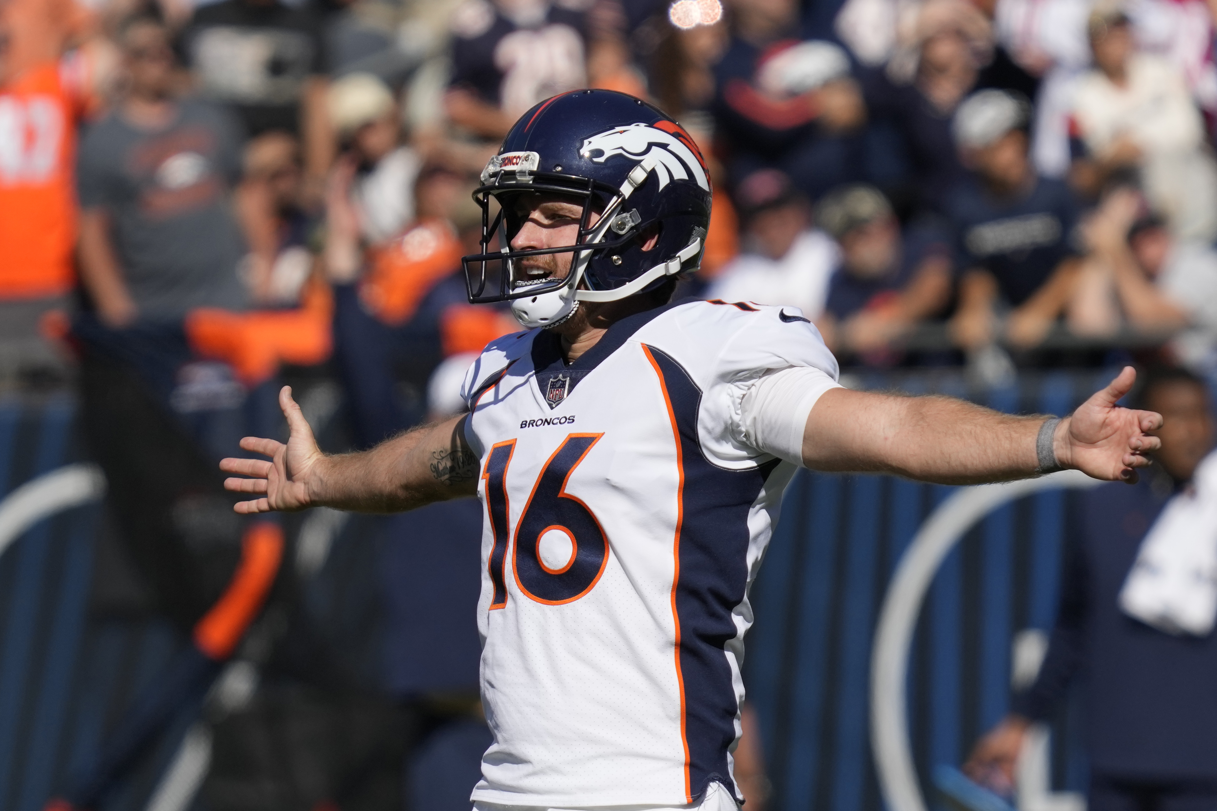 Broncos Bears Football