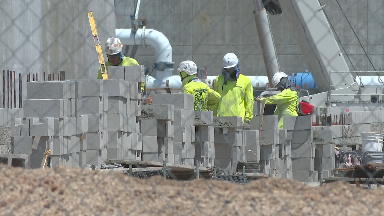 Gilbert water workers