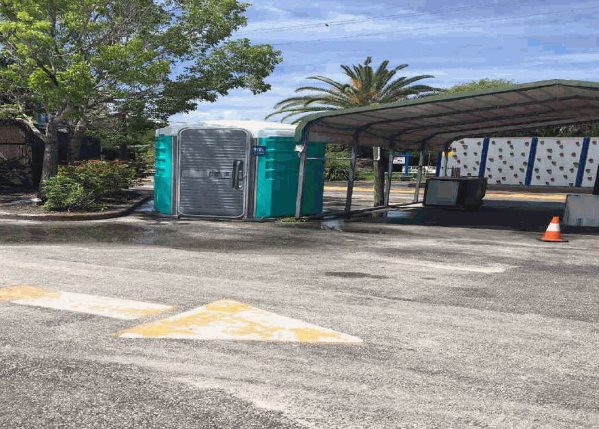 Pit bull porta potties.JPG