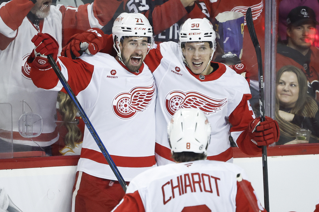 Red Wings Flames Hockey