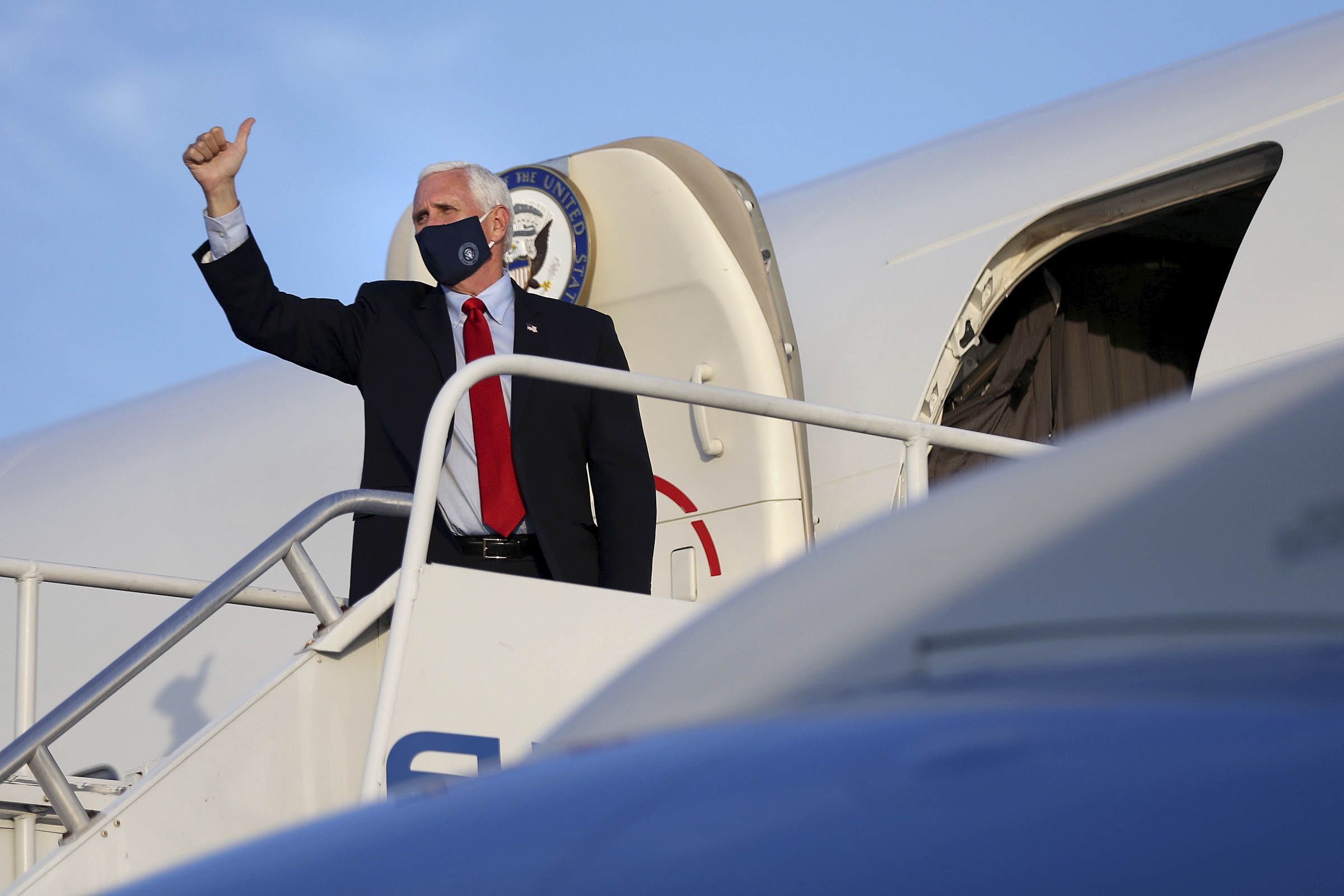 Pence heads to Louisiana amid renewed surge in virus cases