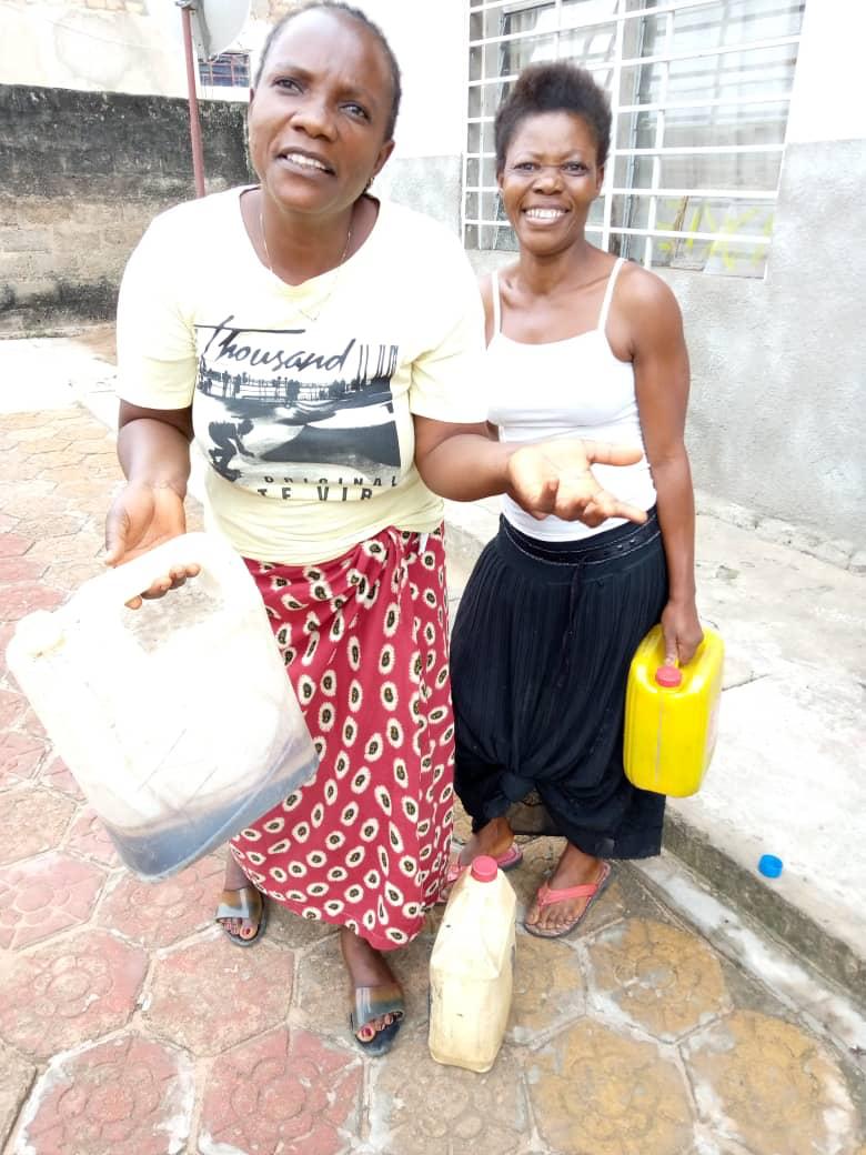 Congolese honey farmers