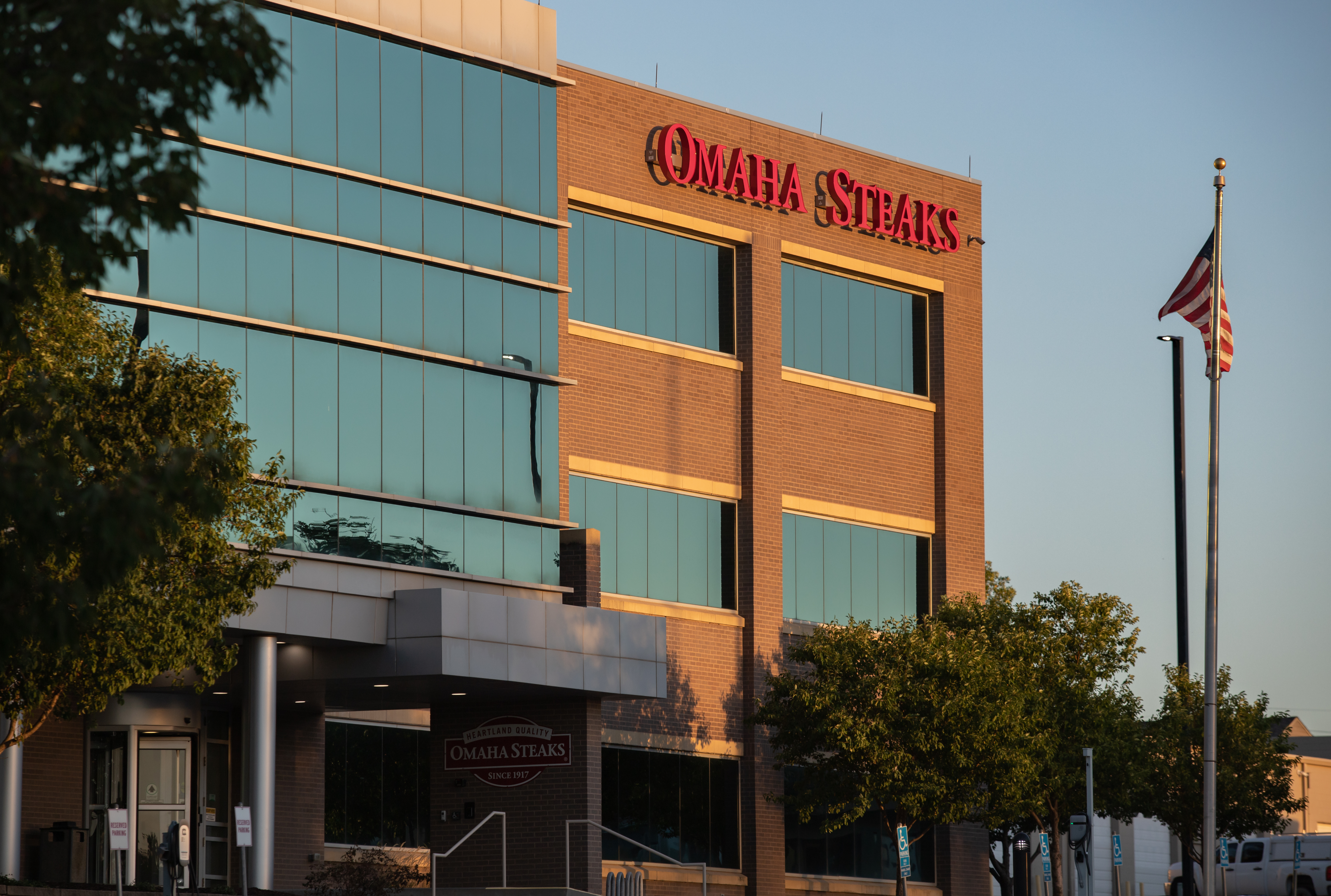 Omaha Steaks building from street level
