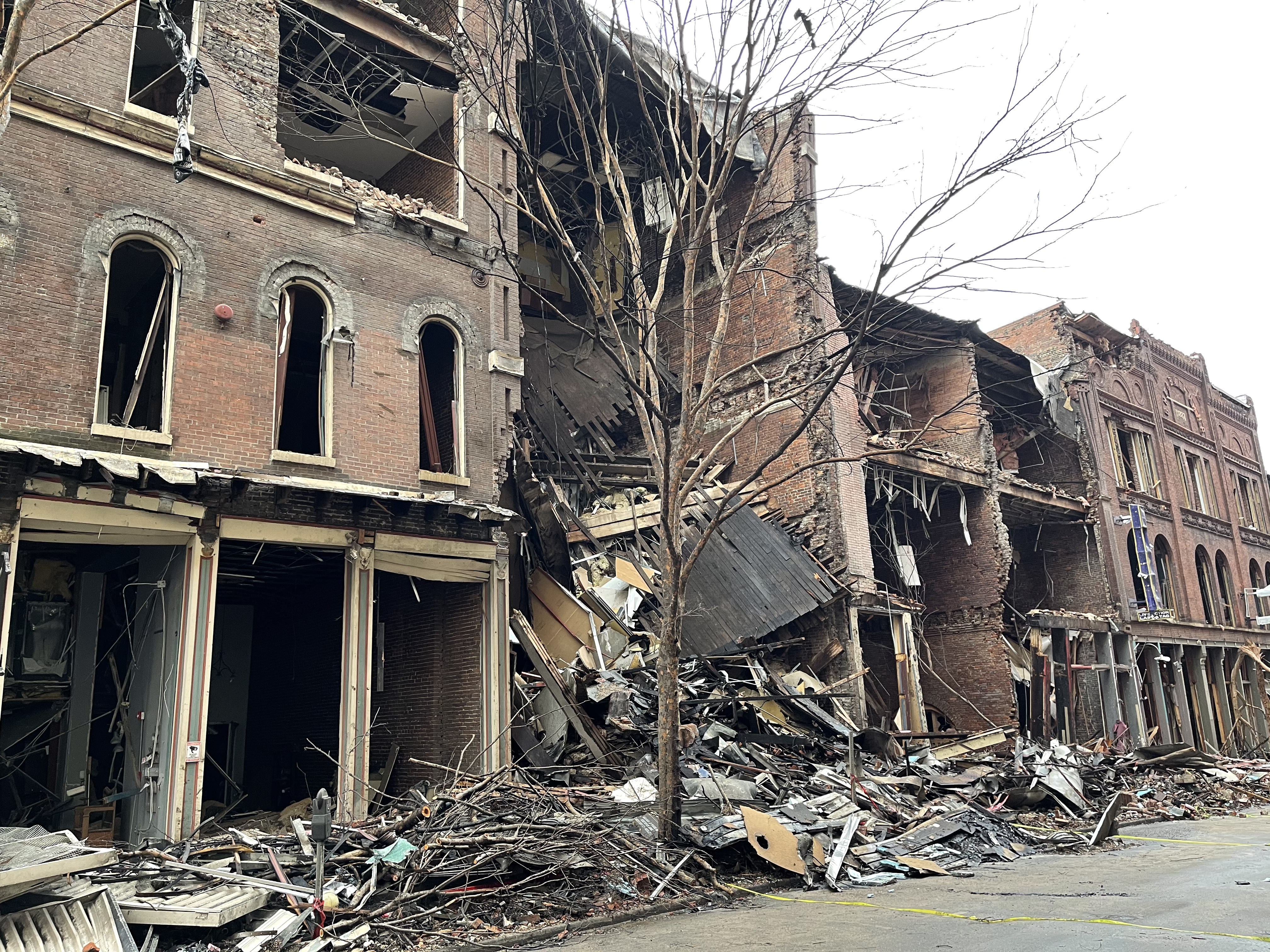 nashville bombing - 2nd avenue