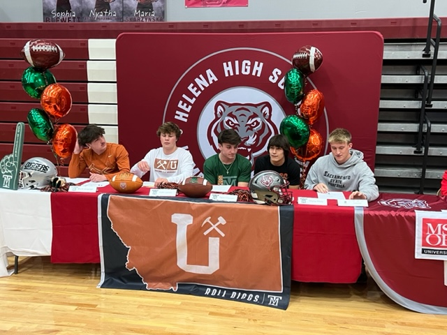 HHS Football signee's 
