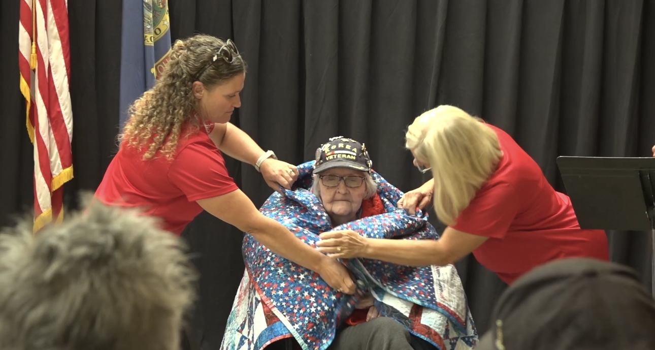 Quilts of valor, idaho veterans