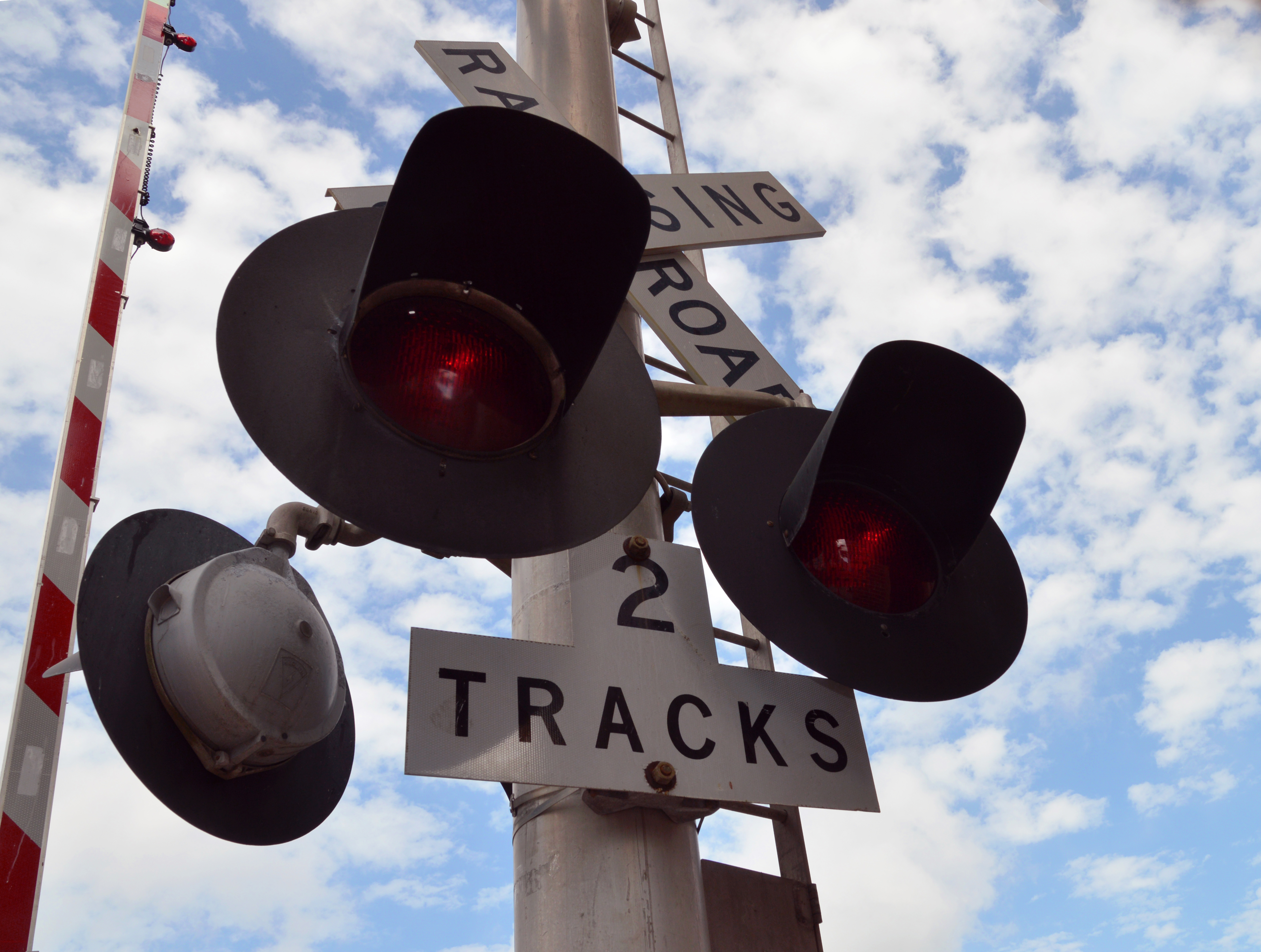 railroad crossing.jpg