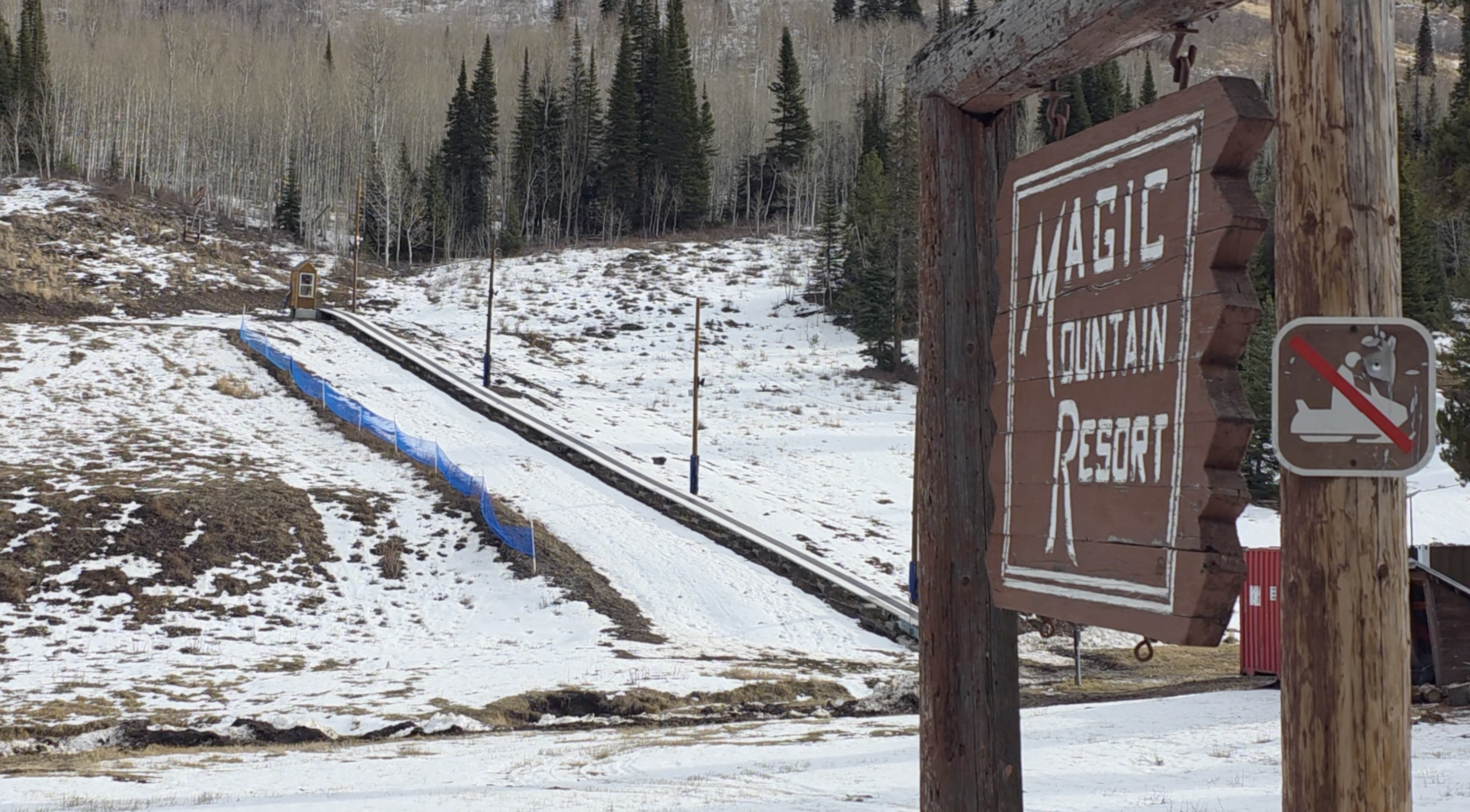 Magic Mountain delays opening due to warm weather, lack of snow