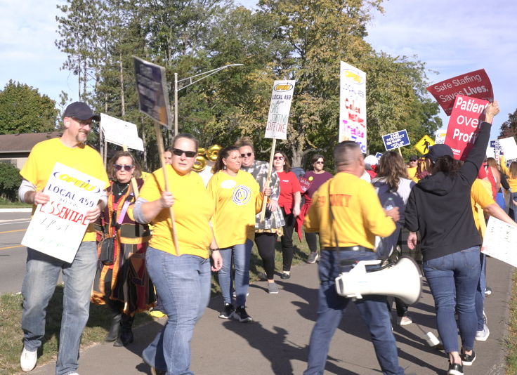 Hundreds of McLaren union employees picket outside Lansing hospital