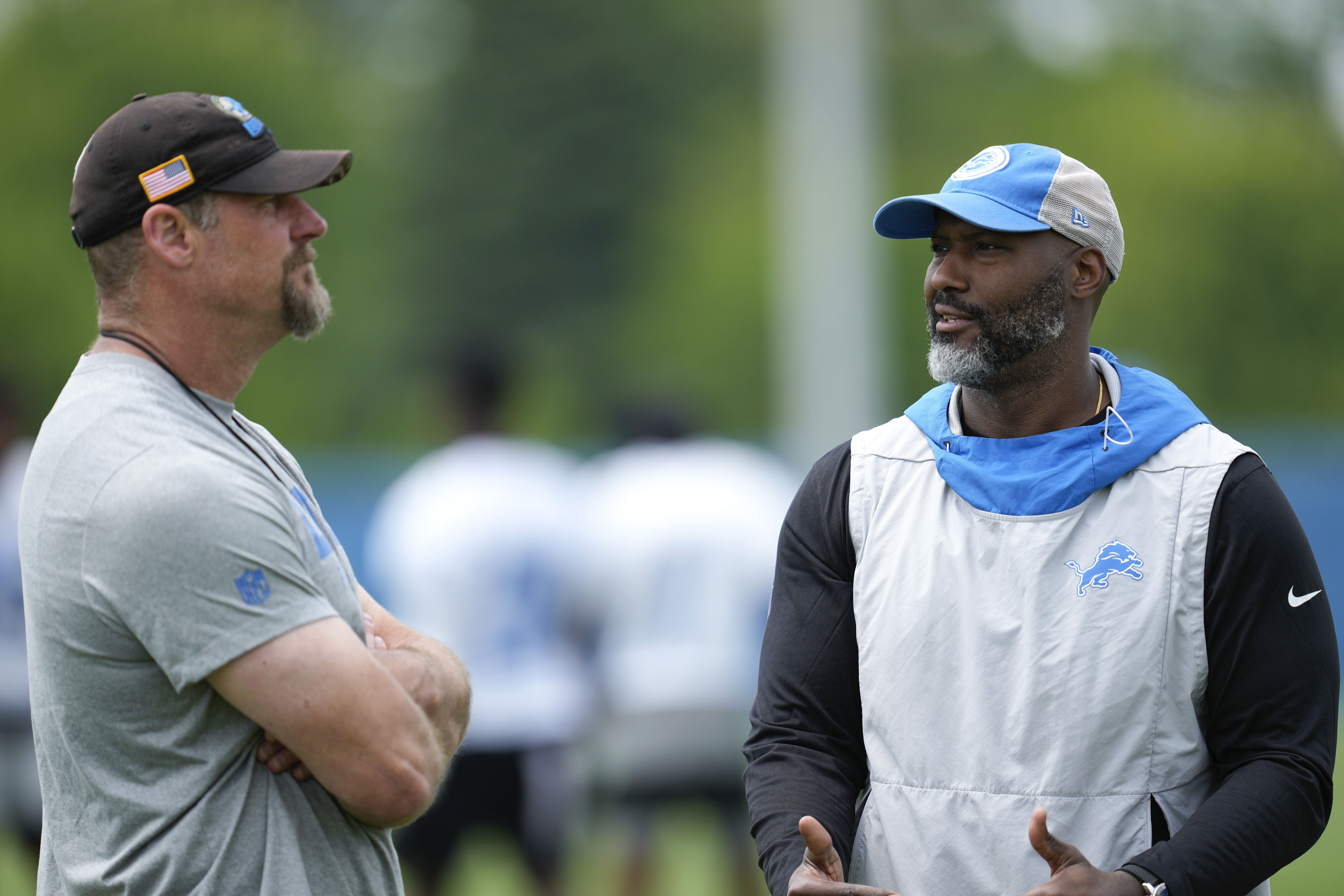 Lions-Leadership Football