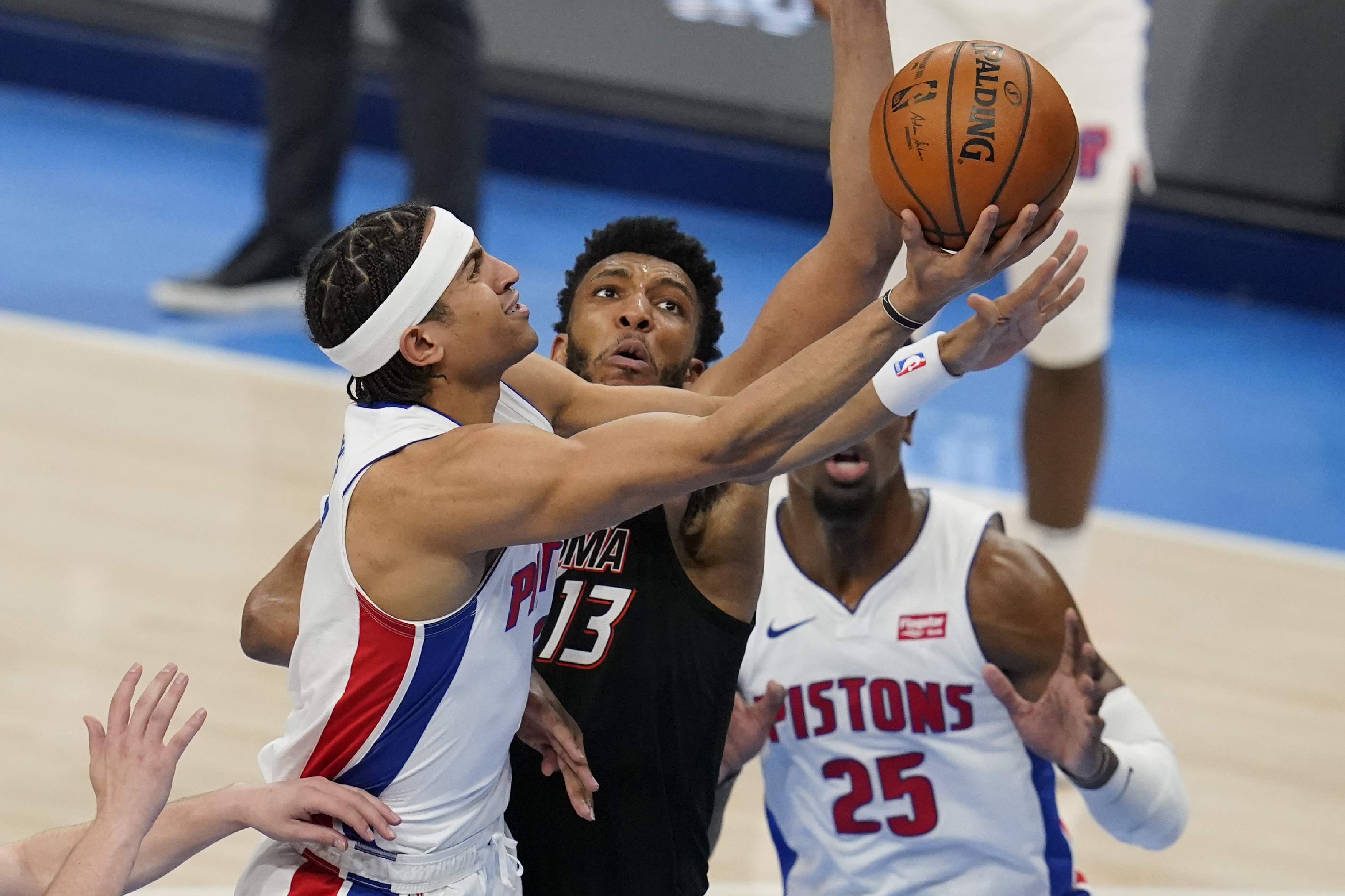 Frank Jackson, Tony Bradley Pistons Thunder Basketball