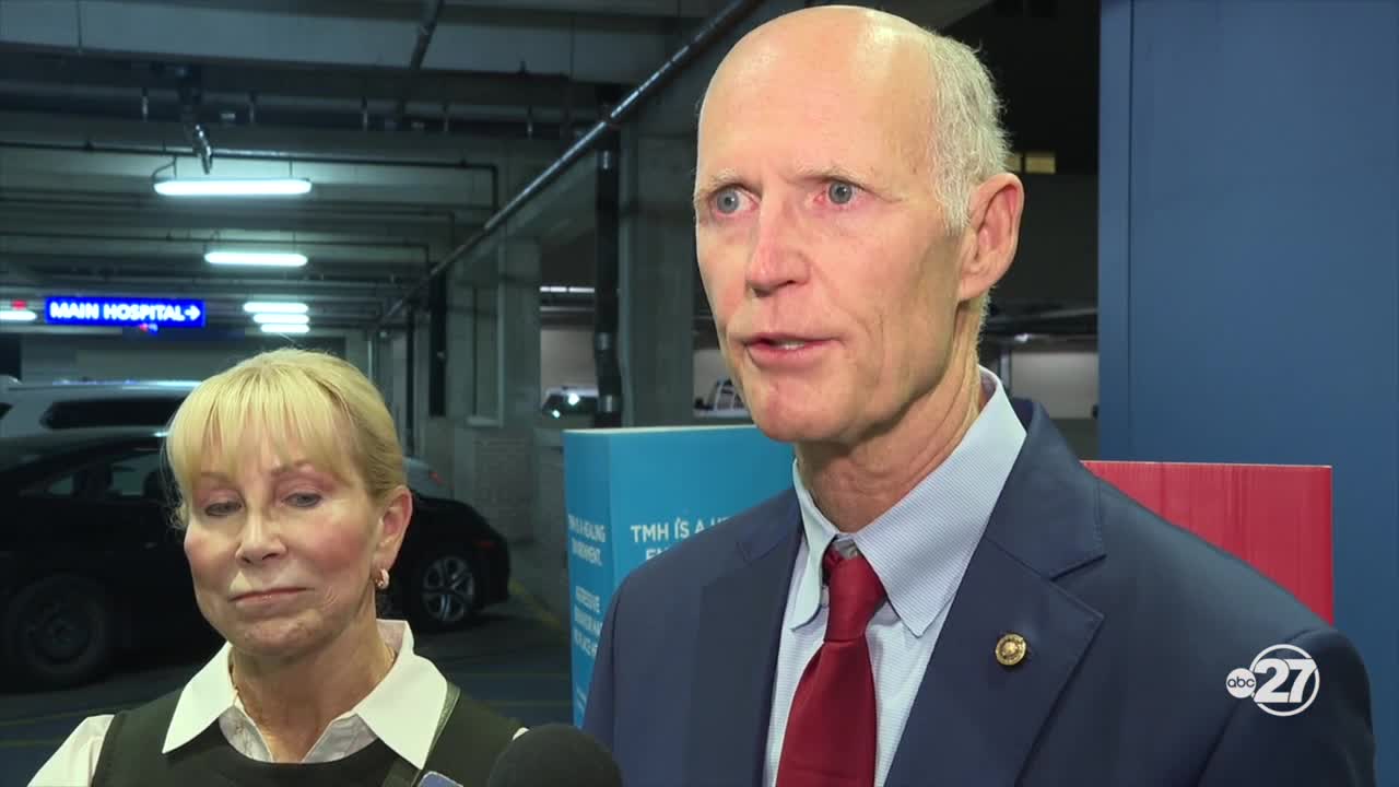 Sen. Rick Scott visits shooting victims at TMH while students return to free food event on campus