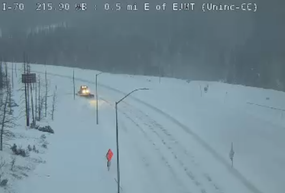 I-70 between Herman gulch and Silverthorne closed