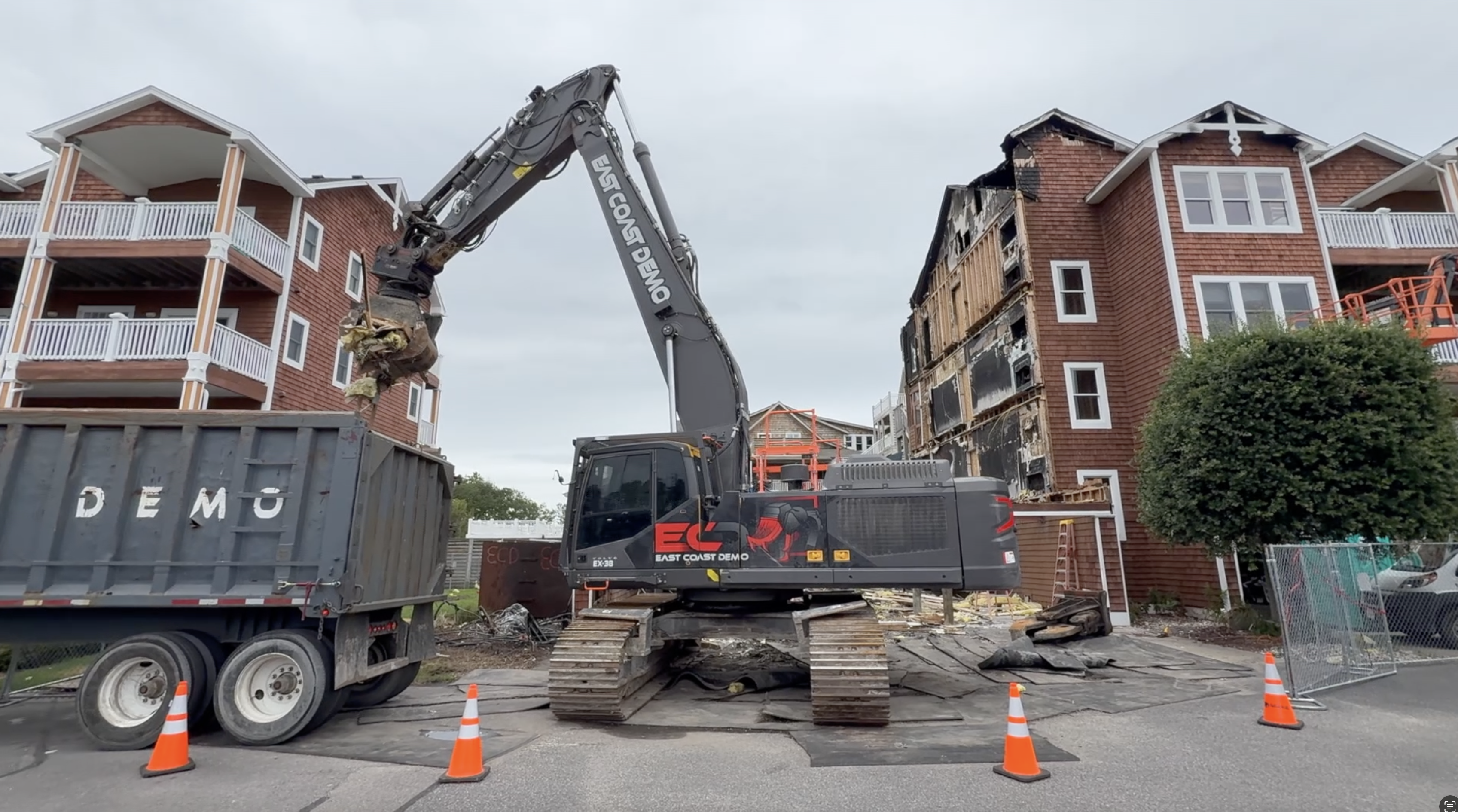 Shallowbag Bay Club Demolition