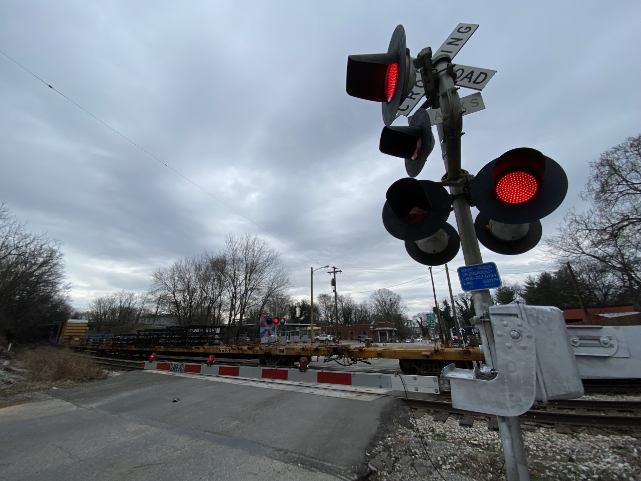 train.jpg