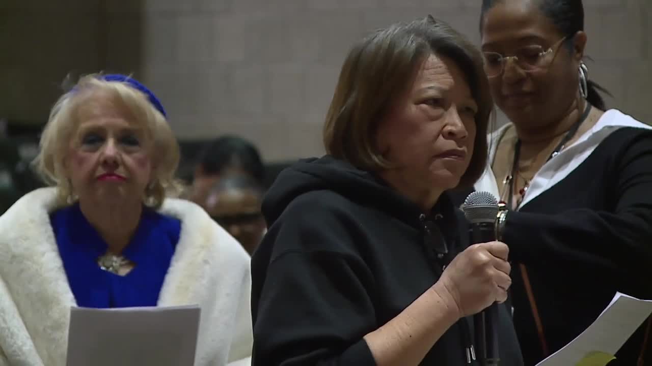 Baltimore officials looking to crack down on smoke shops