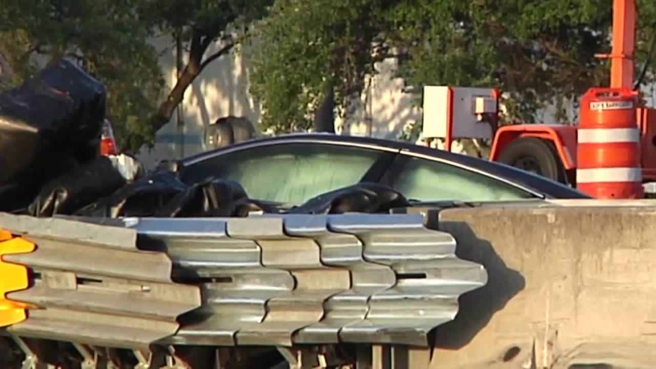 car that crashed into median on I-95 near I-595, May 8, 2022