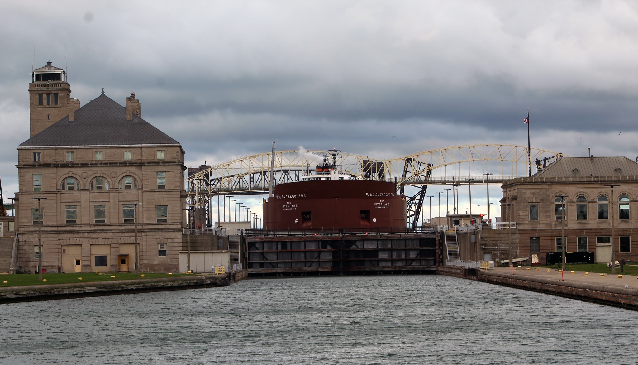 Paul R Tregurtha Soo Locks.jpg