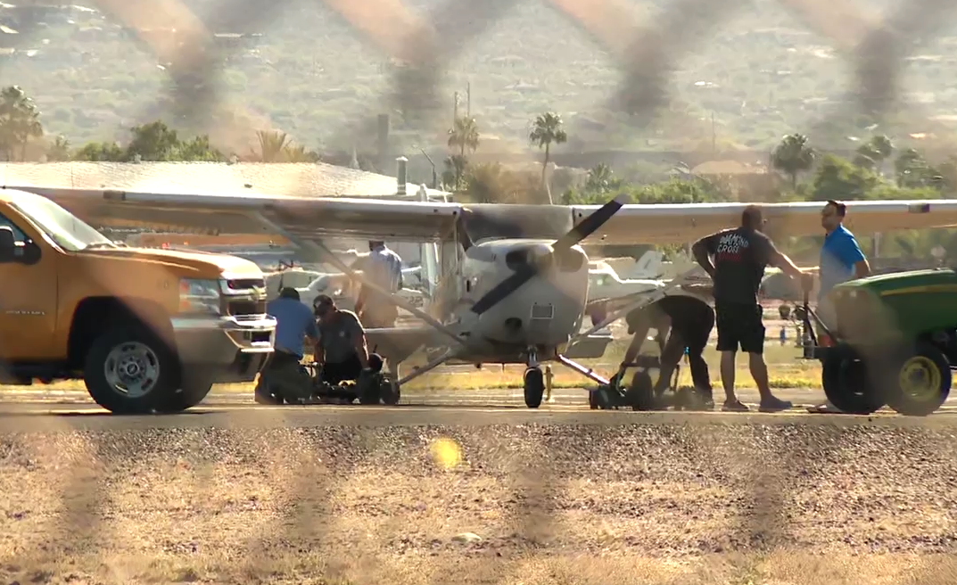 falcon field plane