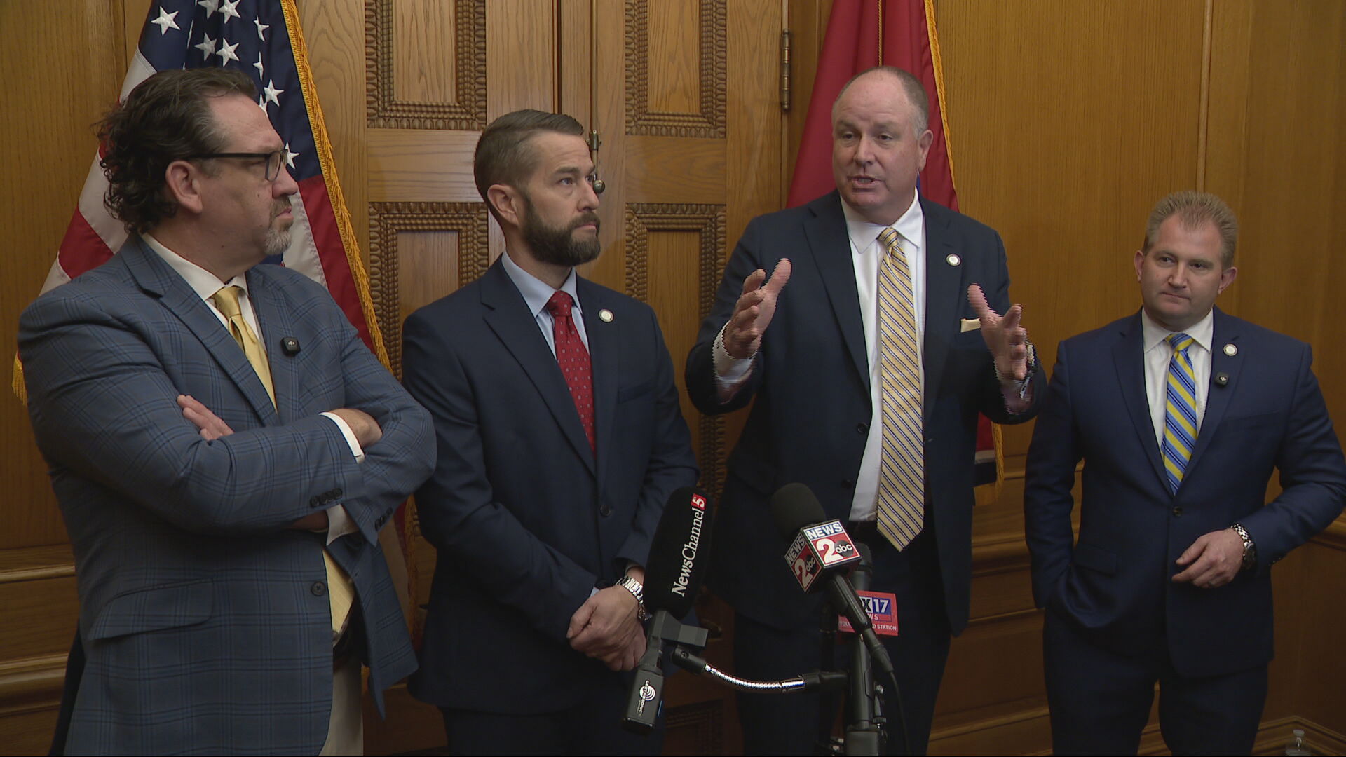 State Republicans Pitch NES Board Takeover