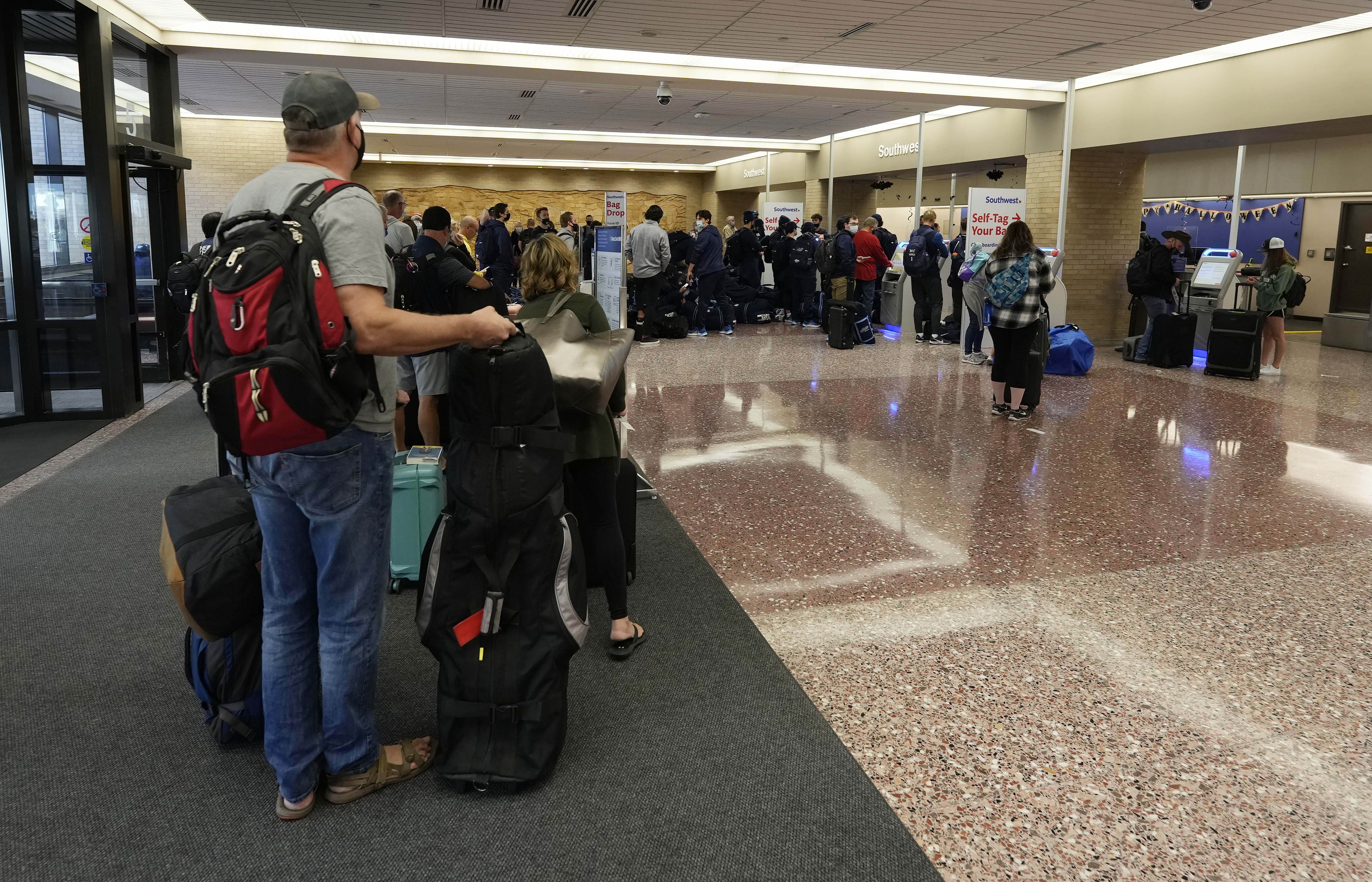 Eppley Airfield Passengers