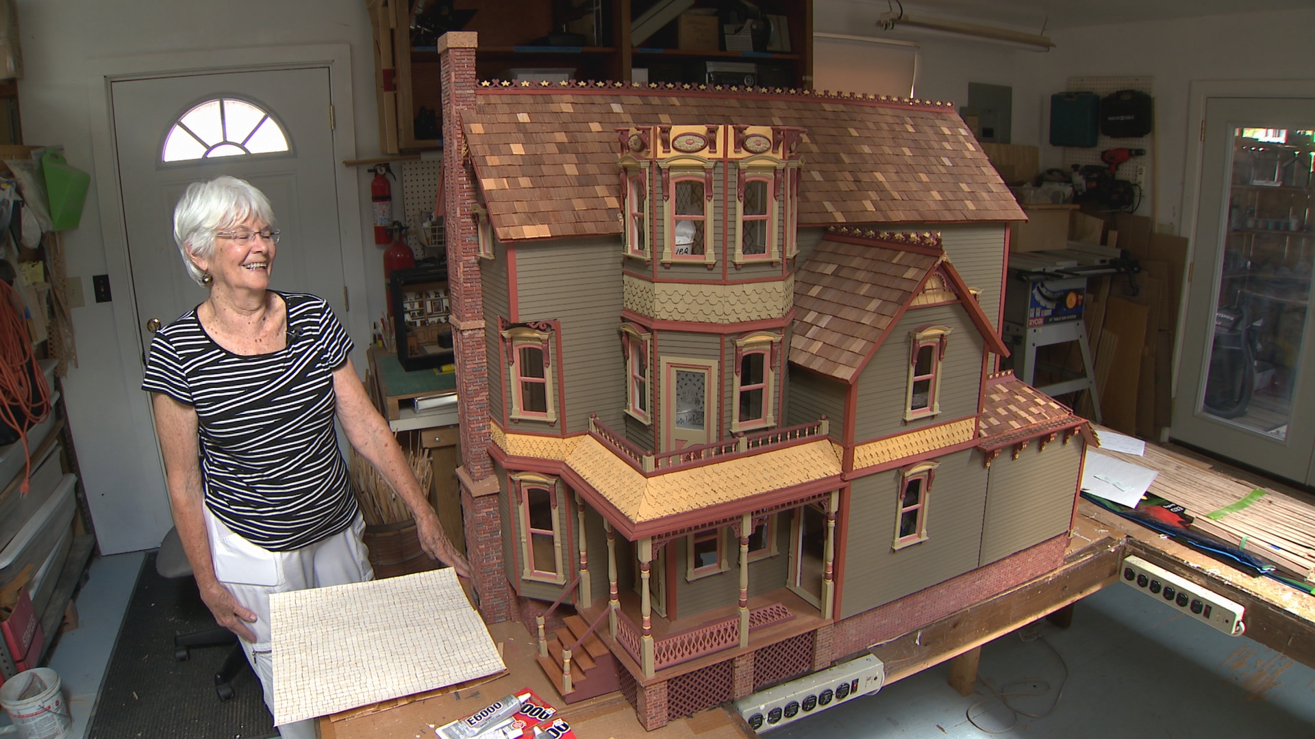 Miniature Cottage