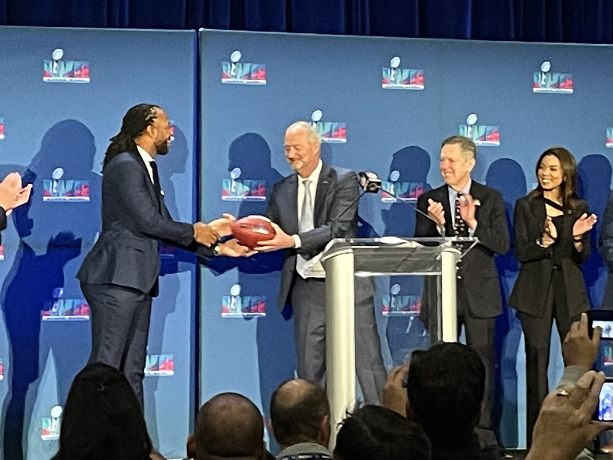 Super Bowl handoff 