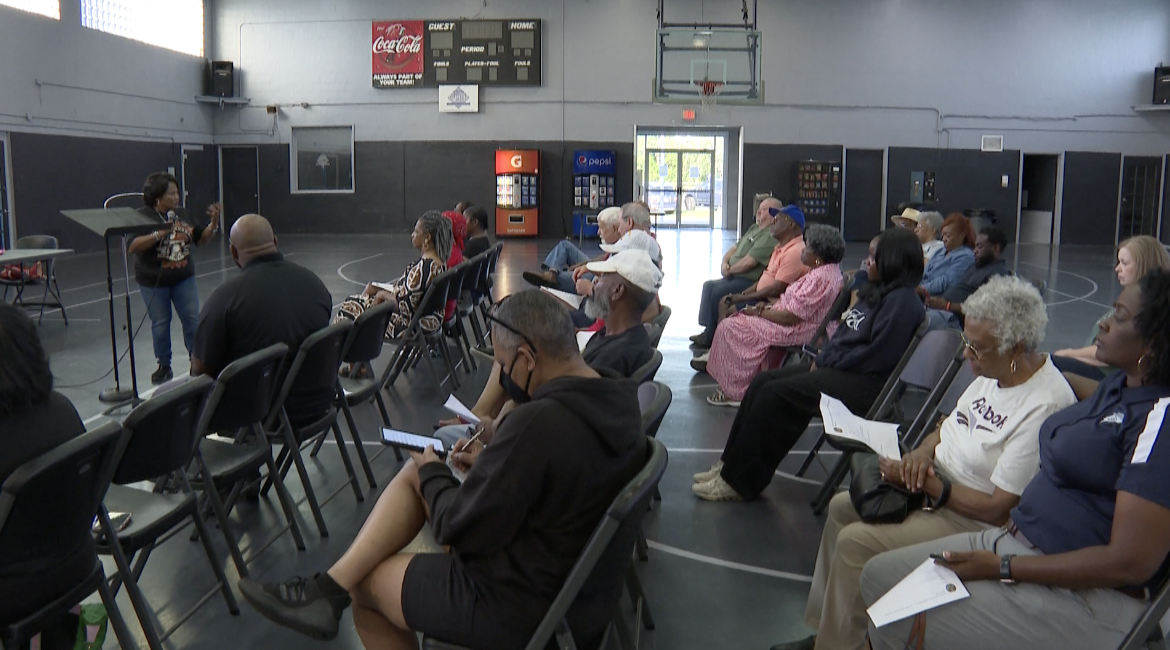 Neighbors share concerns of loitering, noise, disorderly behavior at Quincy Police community meeting Thursday