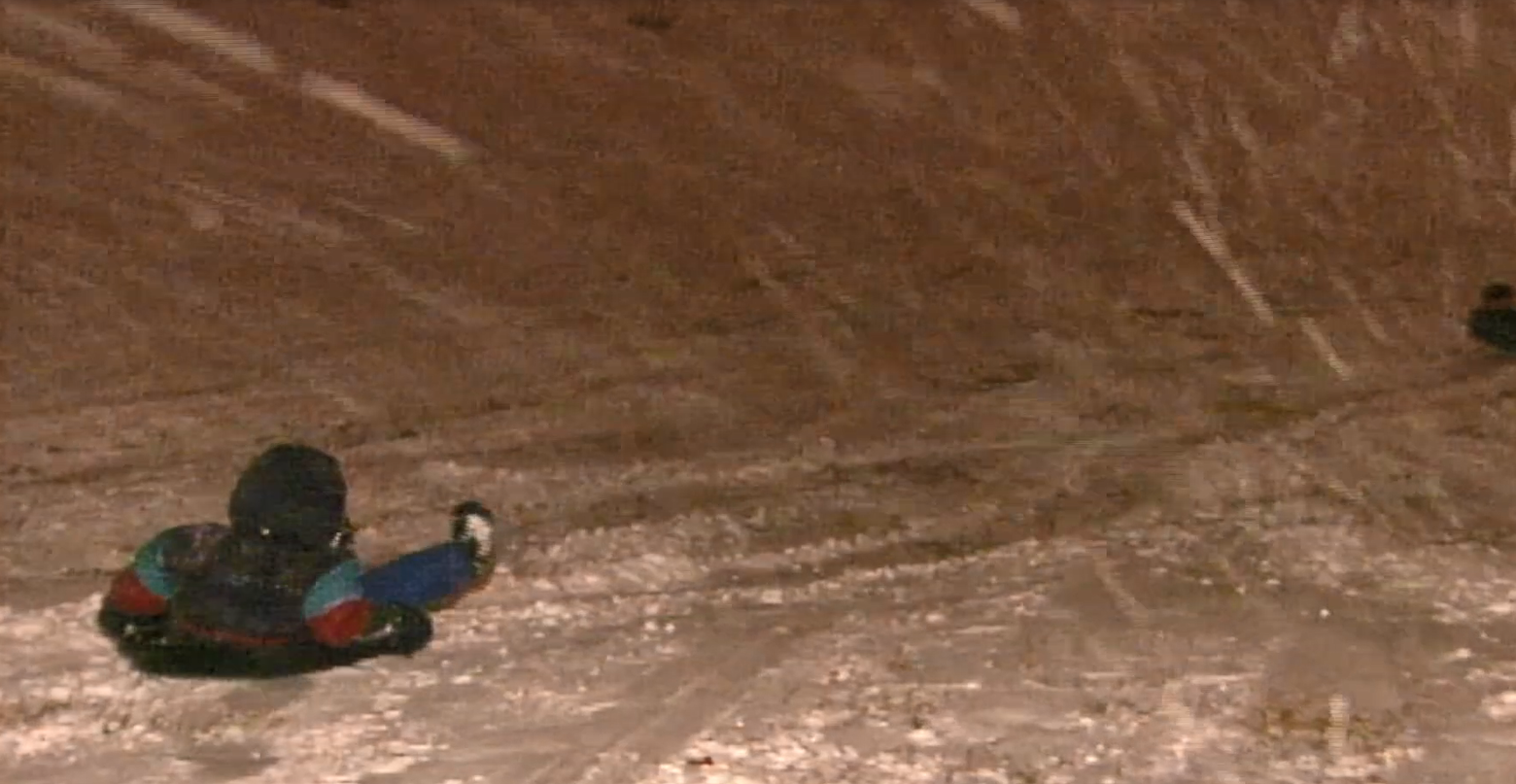 Sledding at Mt. Trashmore in 1996.PNG