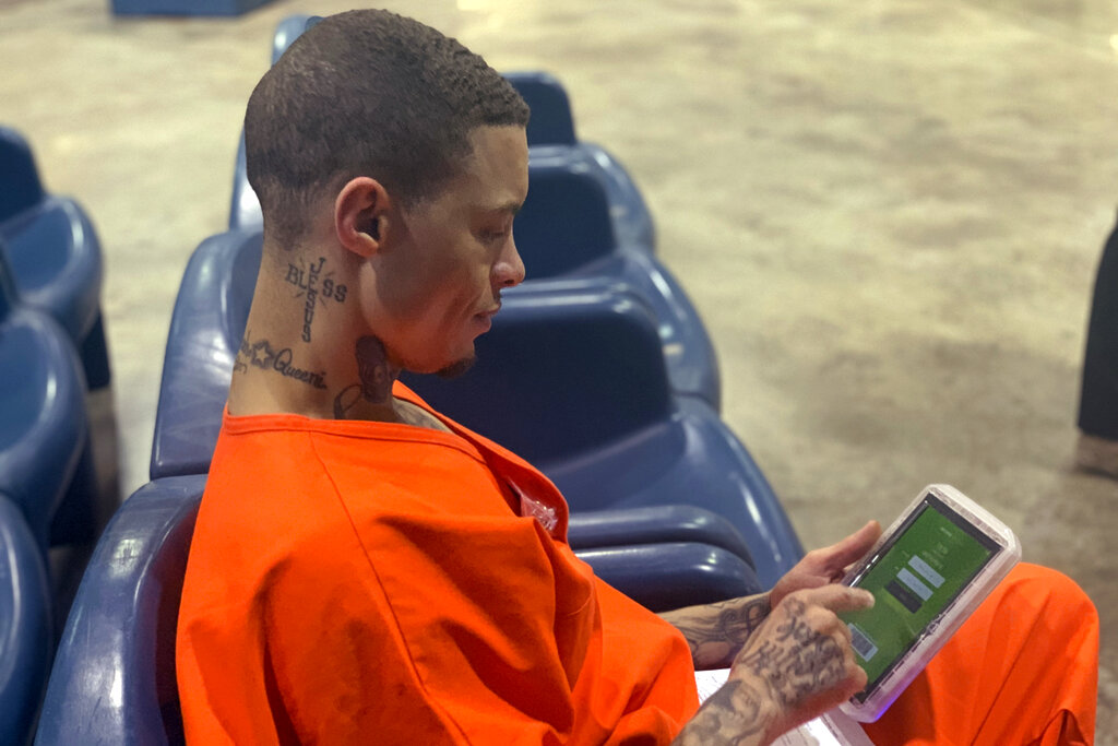 Oklahoma Inmates Computer Tablets