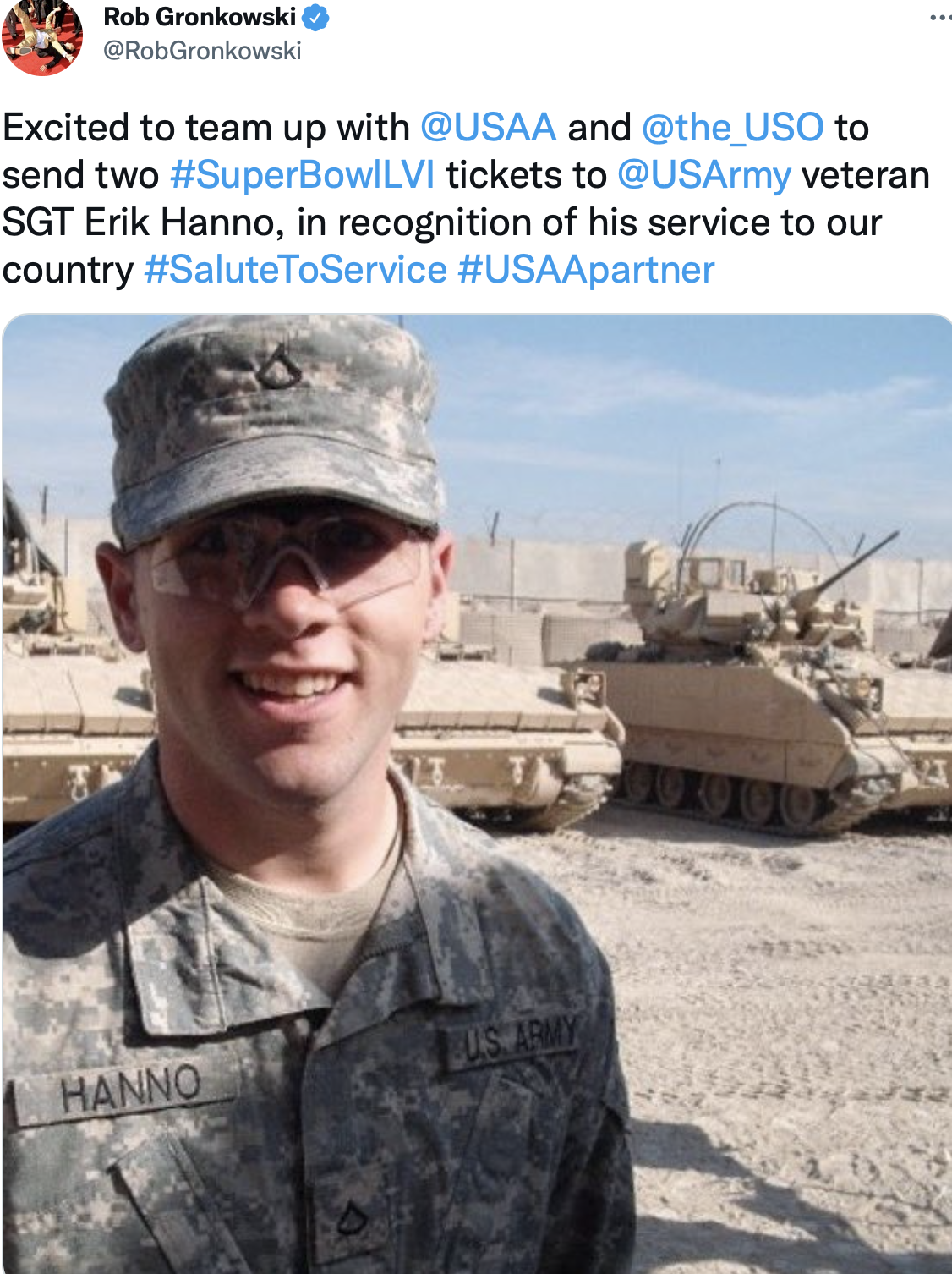 @RobGronkowski.png