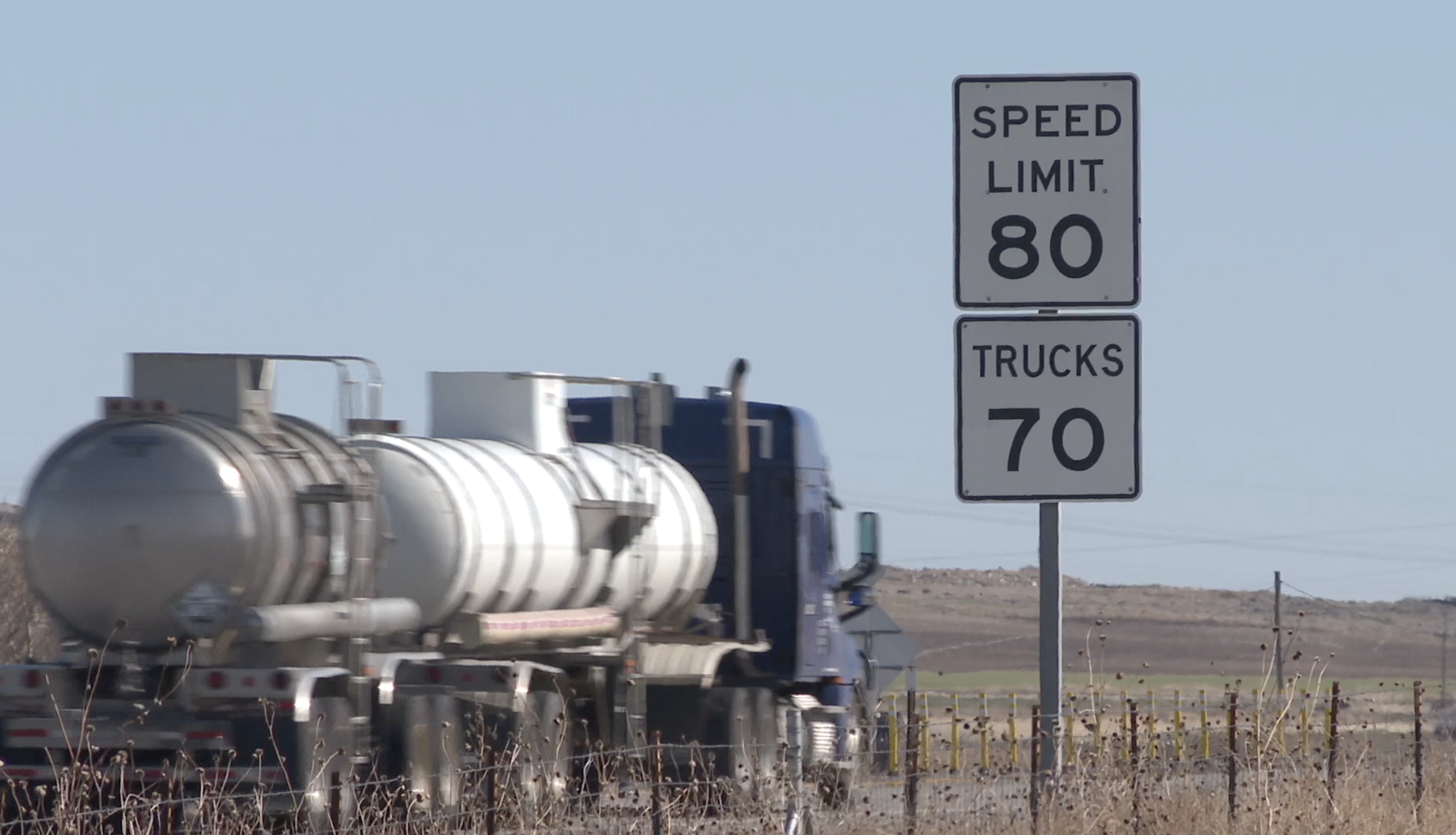 Idaho bill would eliminate lower speed limit for semis on highways