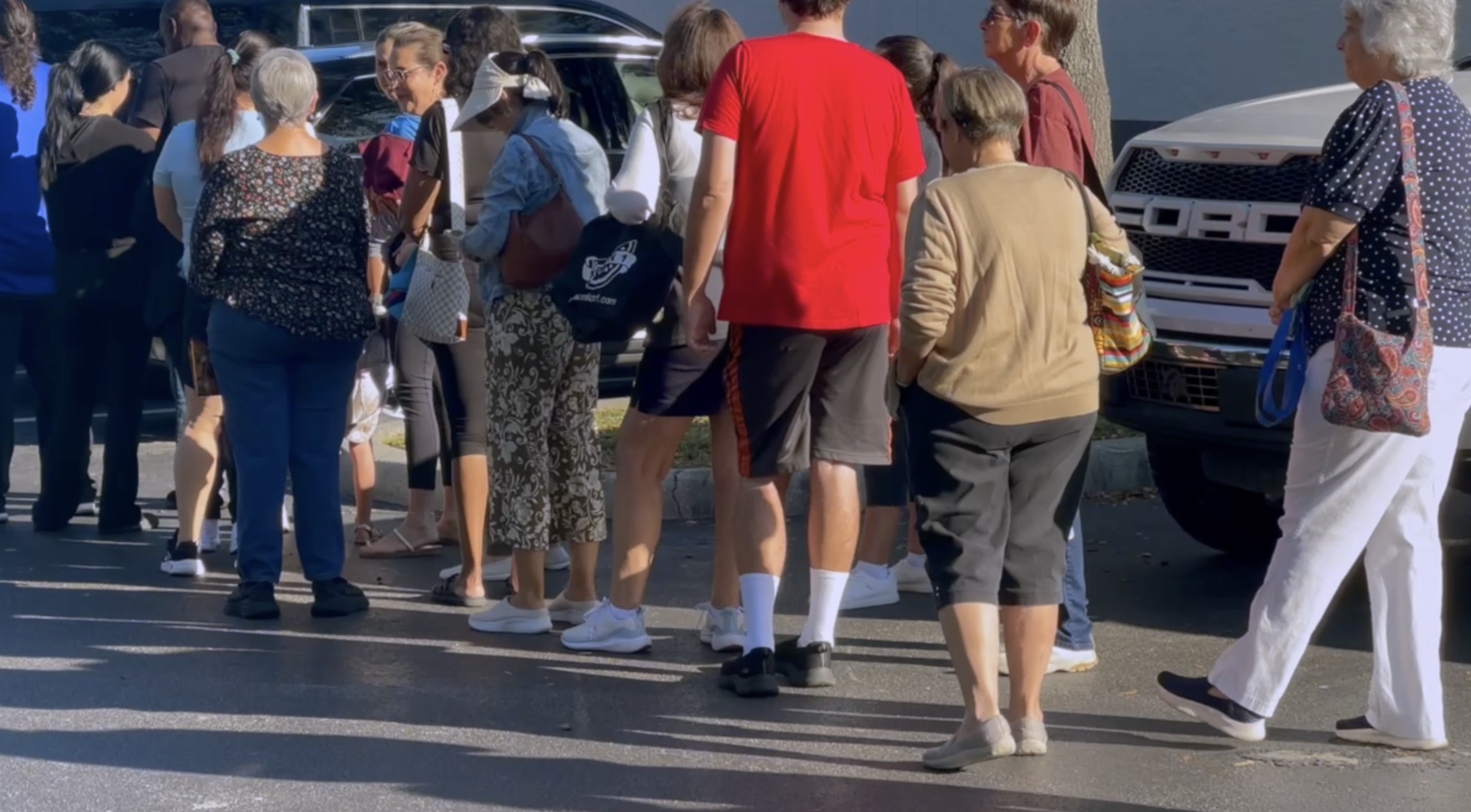 New Aldi officially opens in Lehigh Acres after months of anticipation