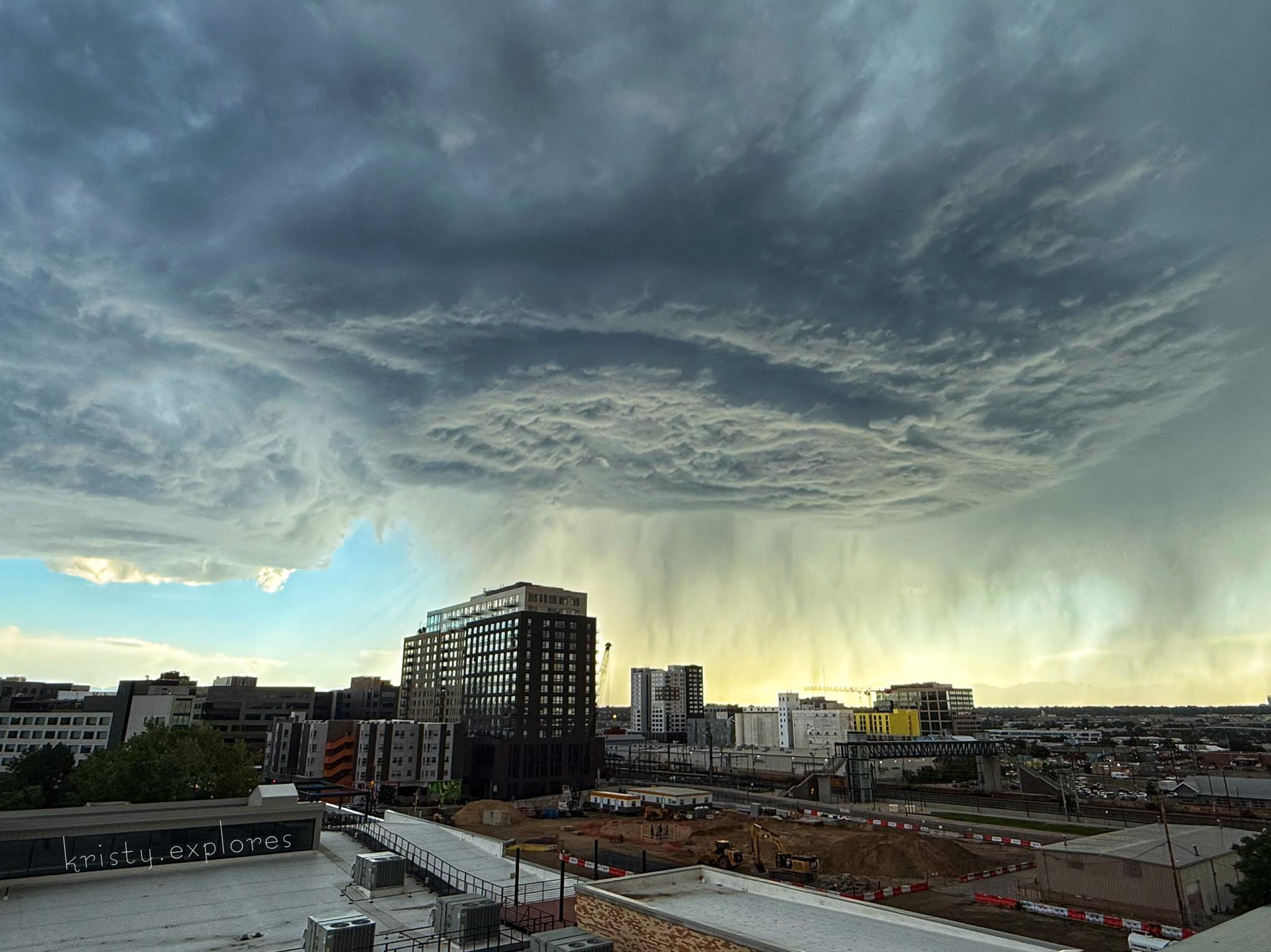 colorado thunderstorm.jpg