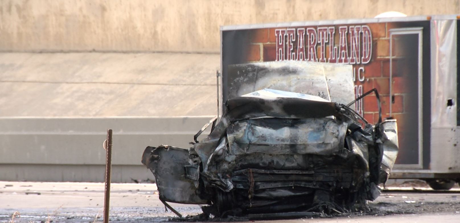 Fatal crash on freeway