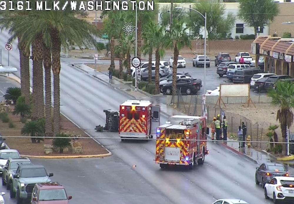 Crash in west Las Vegas blocks all lanes, RTC says