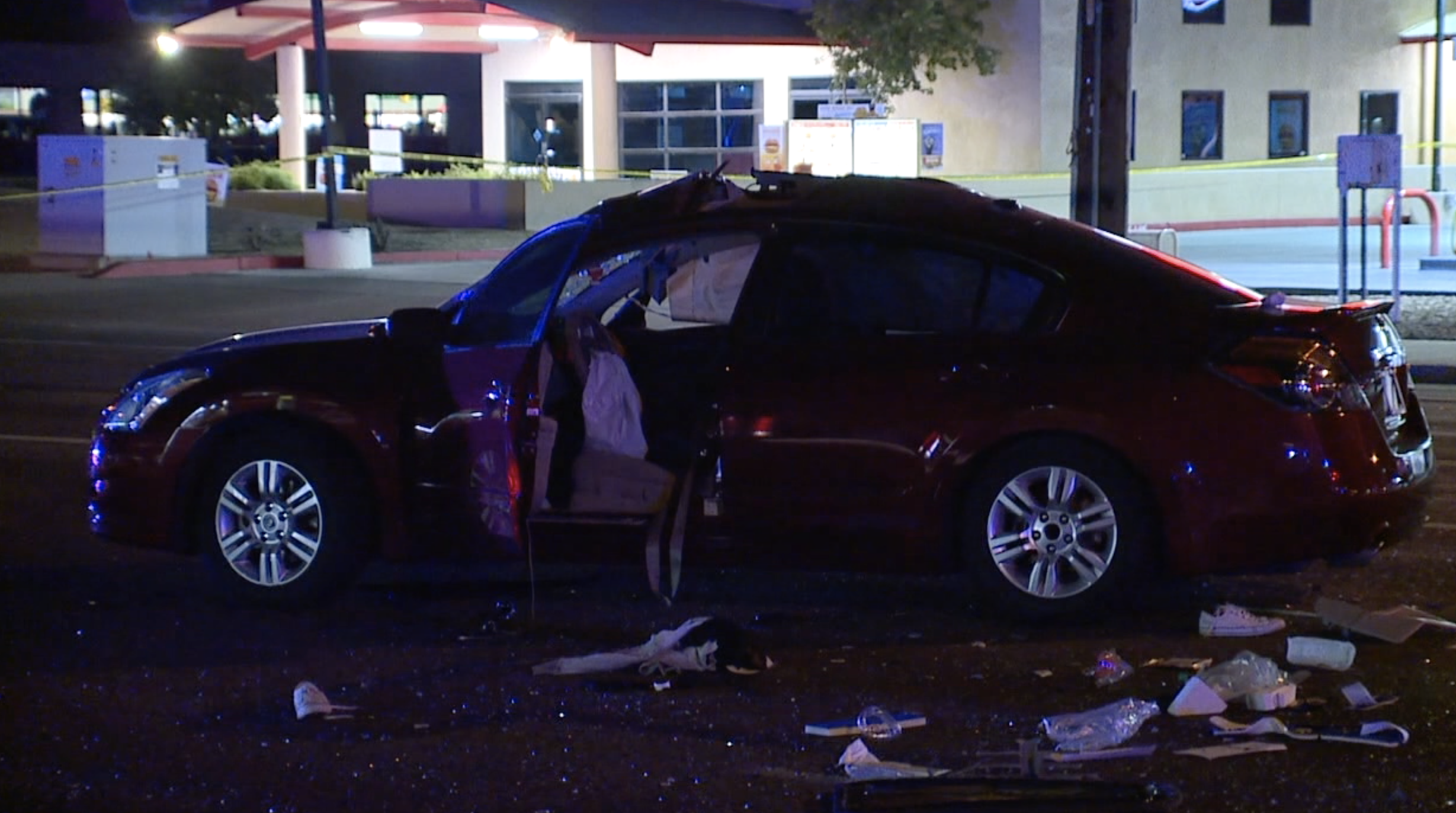 2-car crash at Hayden and Thomas roads